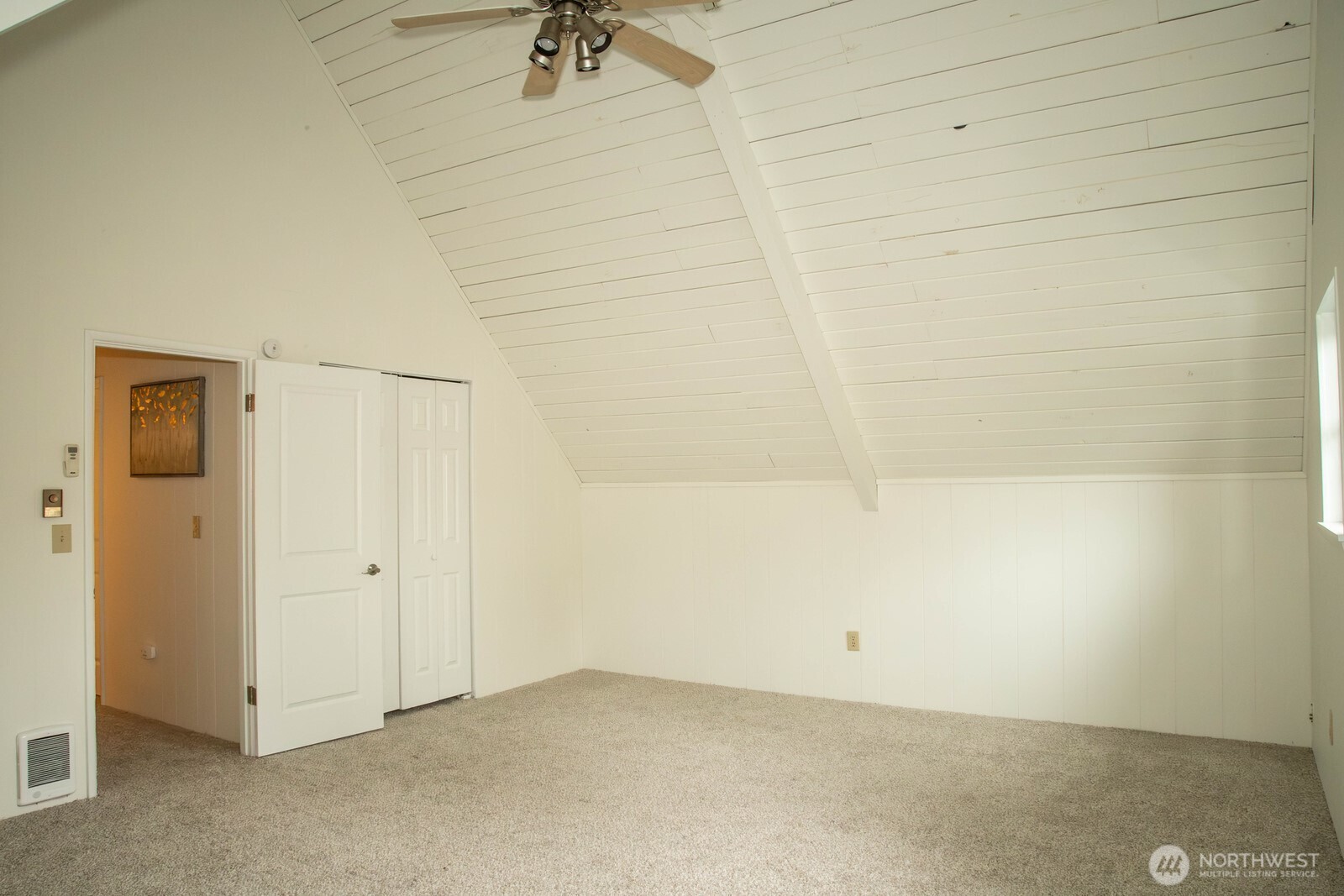 11815 Shoreview Drive Property Photo 10