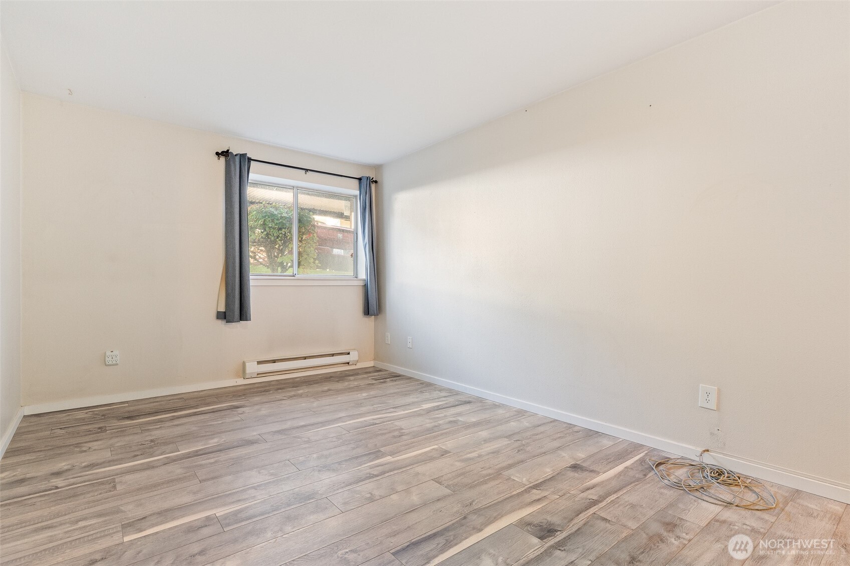 15415 35th Avenue F105 Property Photo 21