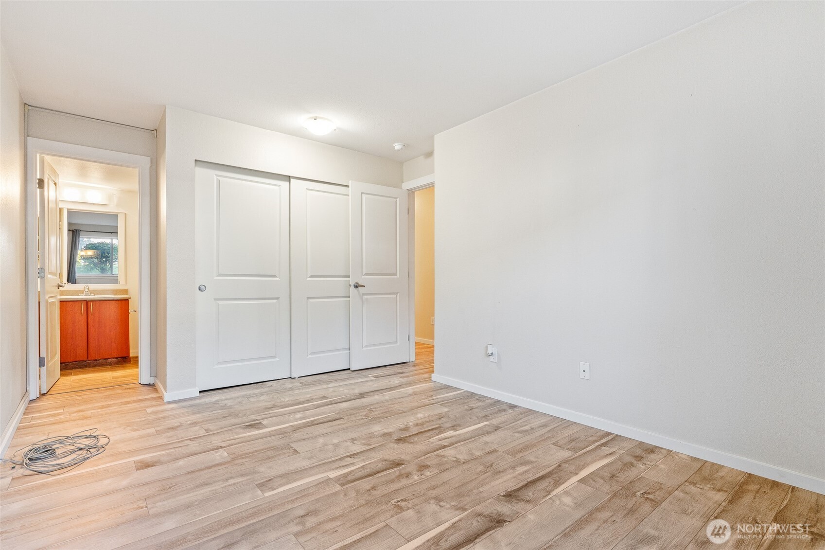 15415 35th Avenue F105 Property Photo 22
