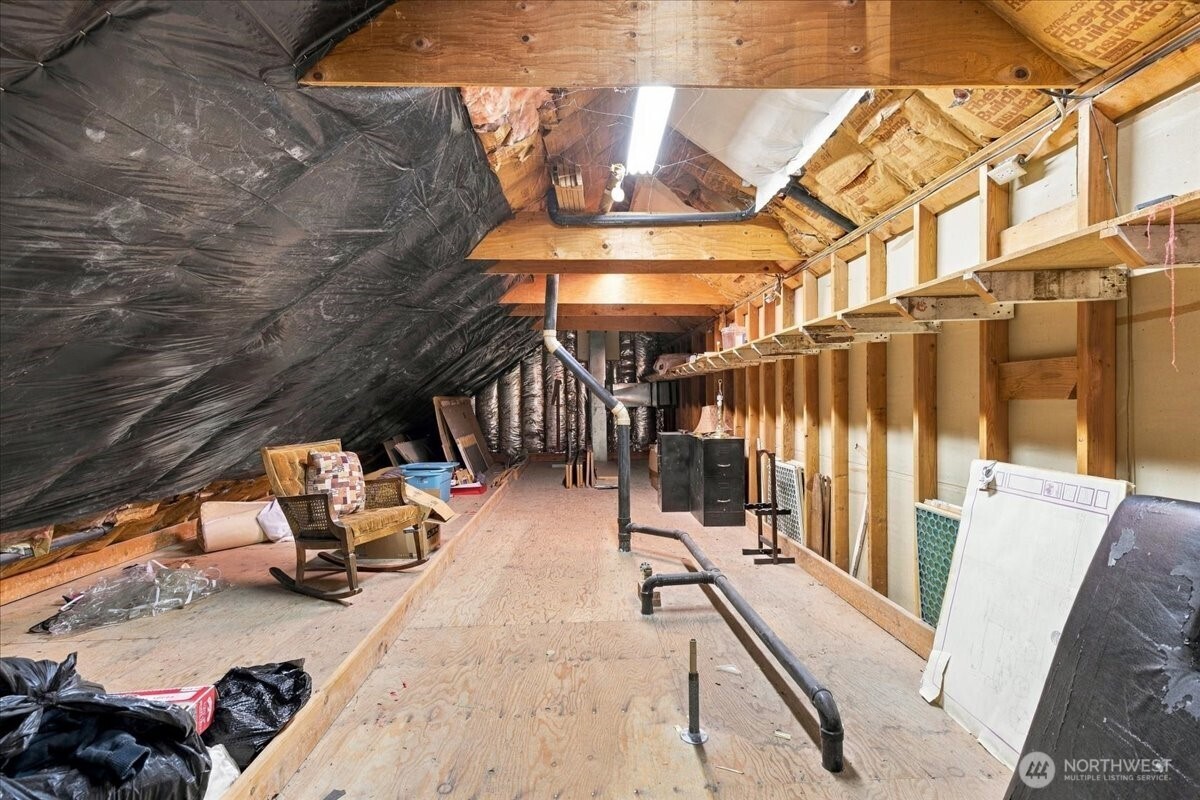 201 Columbia Avenue Property Photo 20