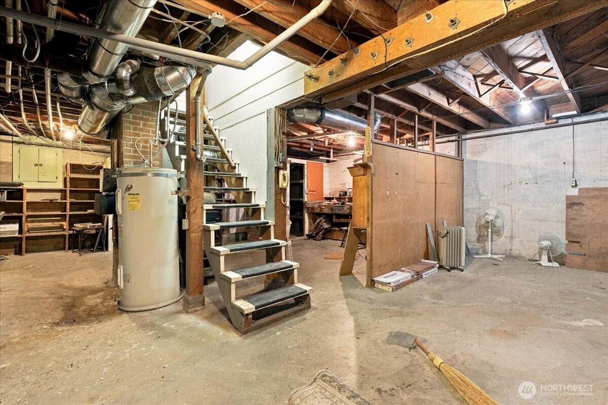 201 Columbia Avenue Property Photo 22