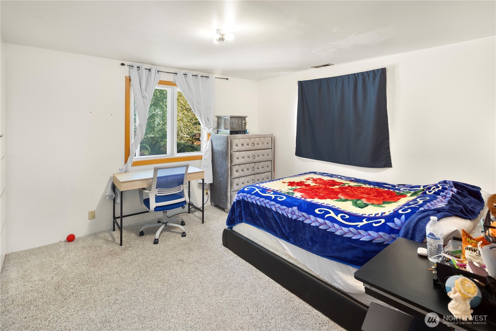 13422 14 Avenue Property Photo 10