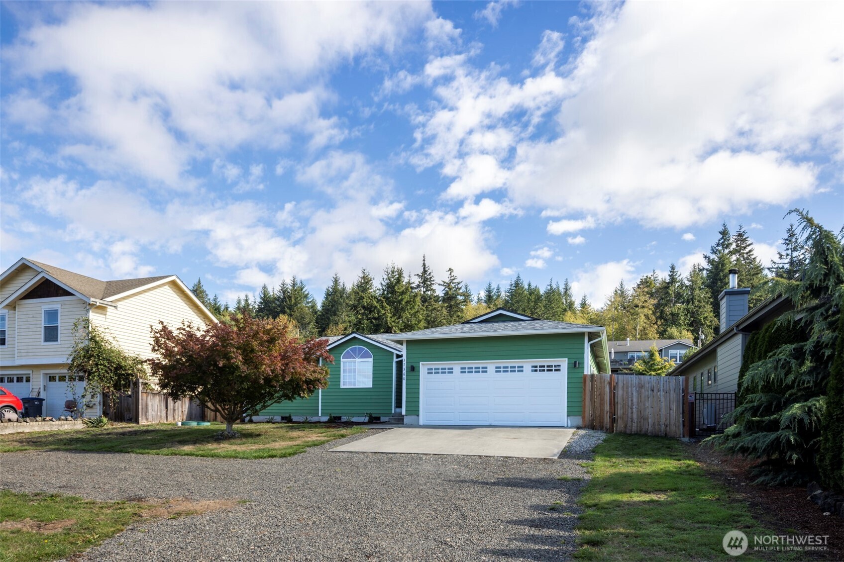 37360 Buck Road Property Photo 2