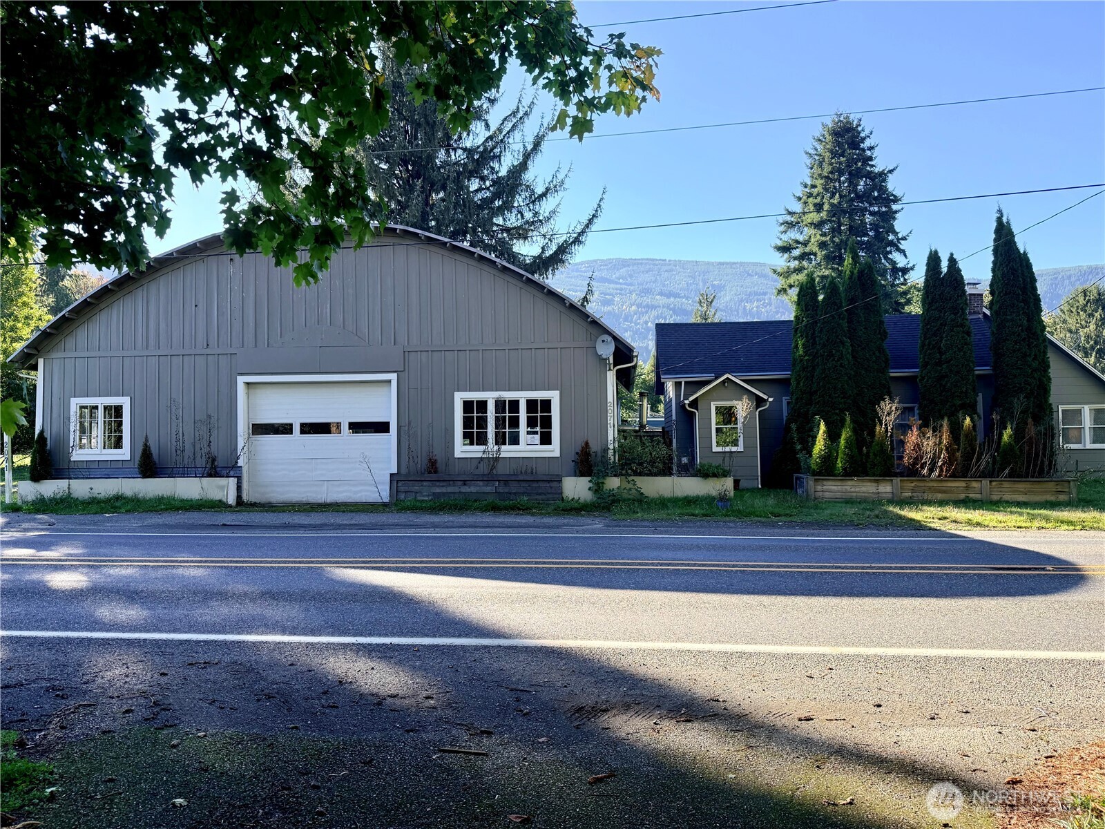2071 Valley Hwy 9 Property Photo 1