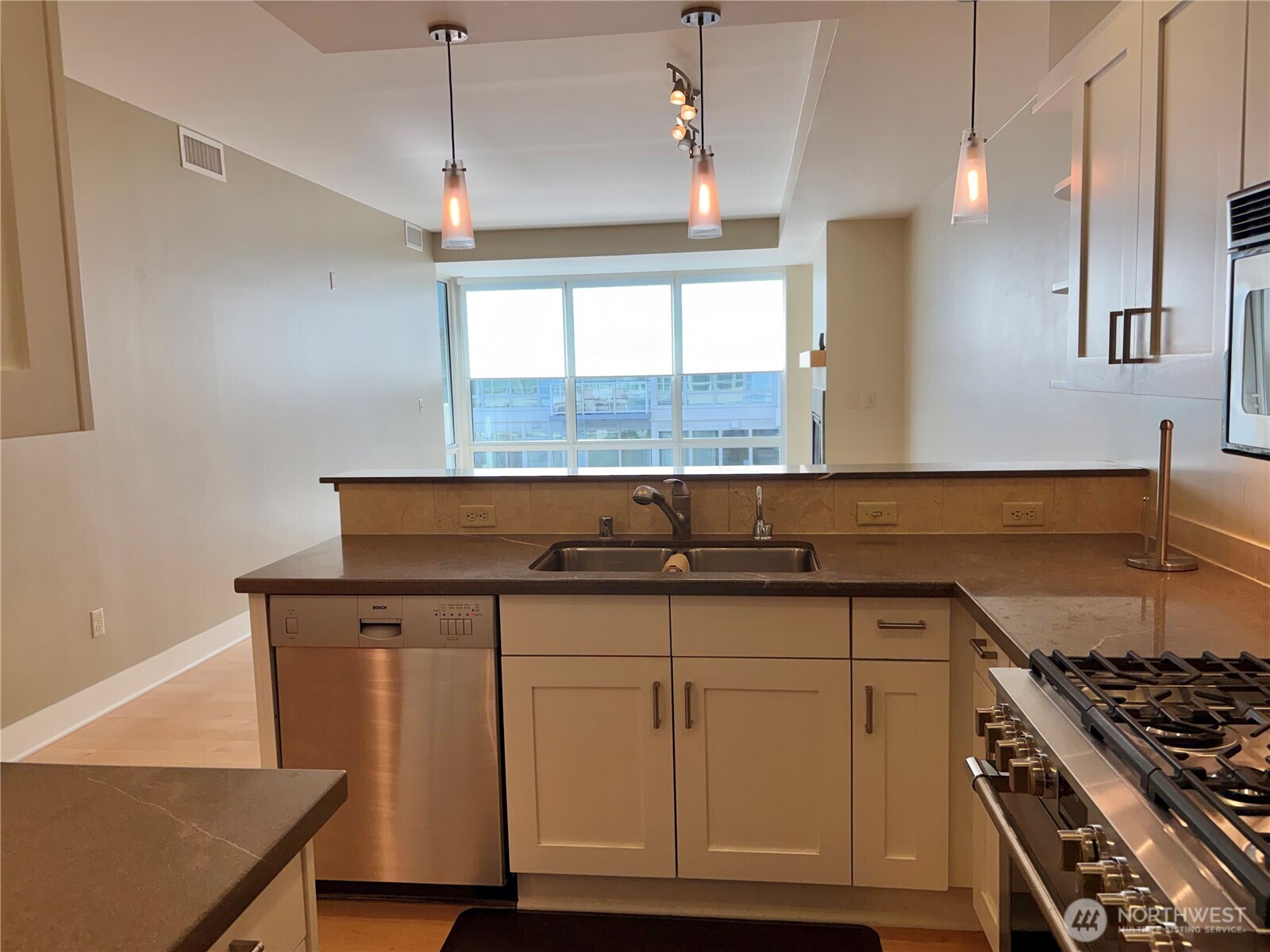 360 Washington Avenue 204 Property Photo 21