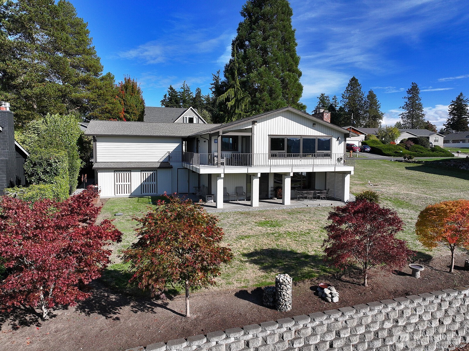 5880 Captain Vancouver Drive Property Photo 7