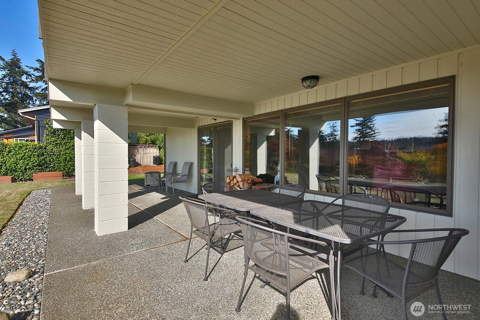 5880 Captain Vancouver Drive Property Photo 9