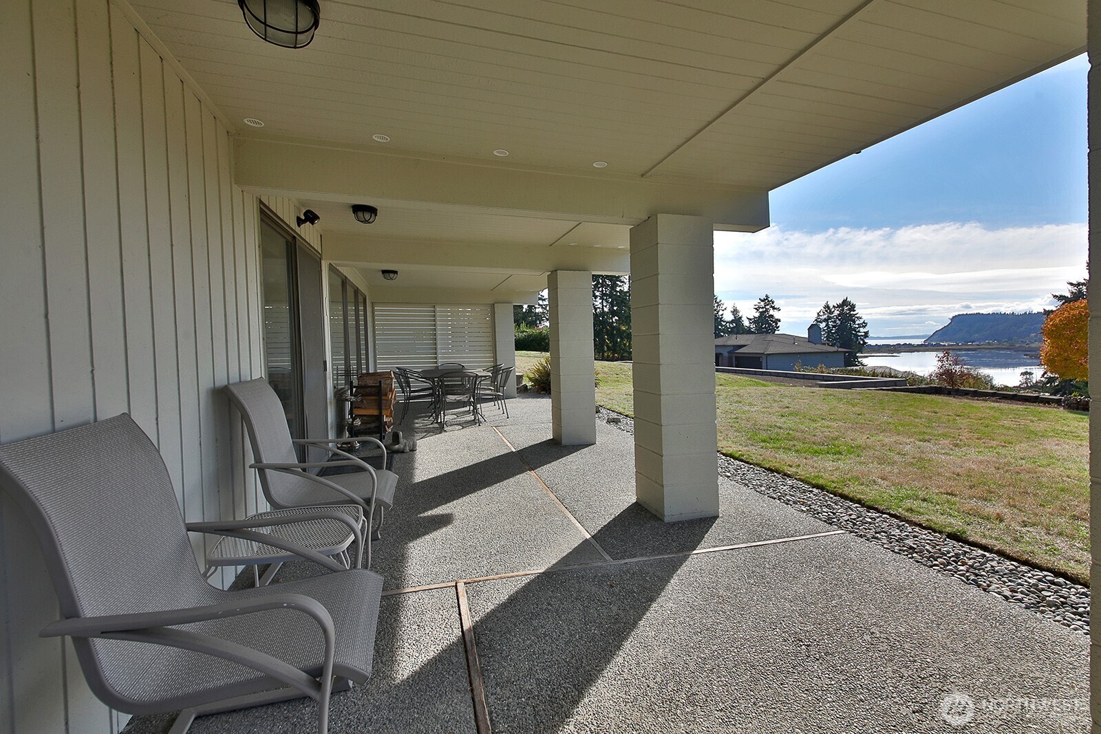 5880 Captain Vancouver Drive Property Photo 10