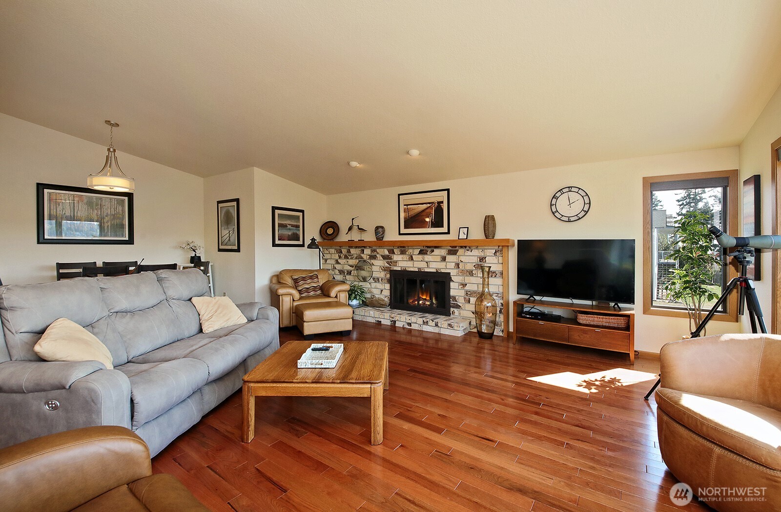 5880 Captain Vancouver Drive Property Photo 17