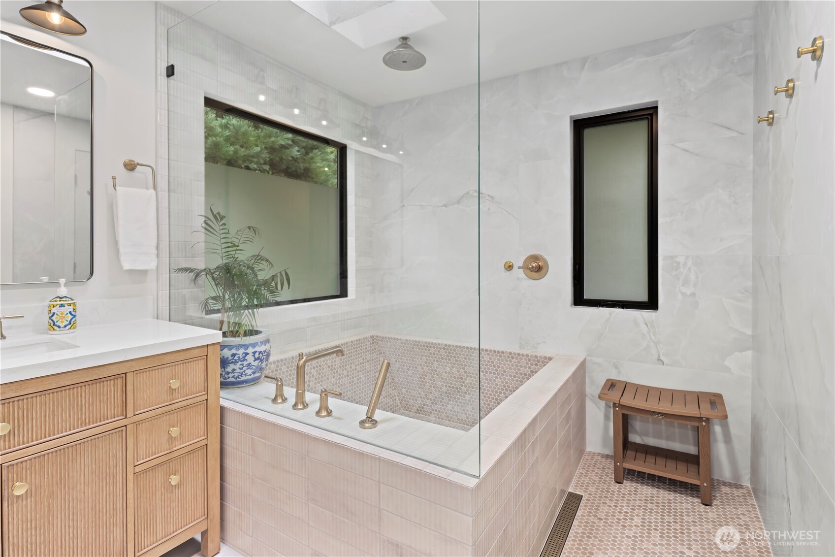 1311 Sw Lake Roesiger Road Property Photo 21