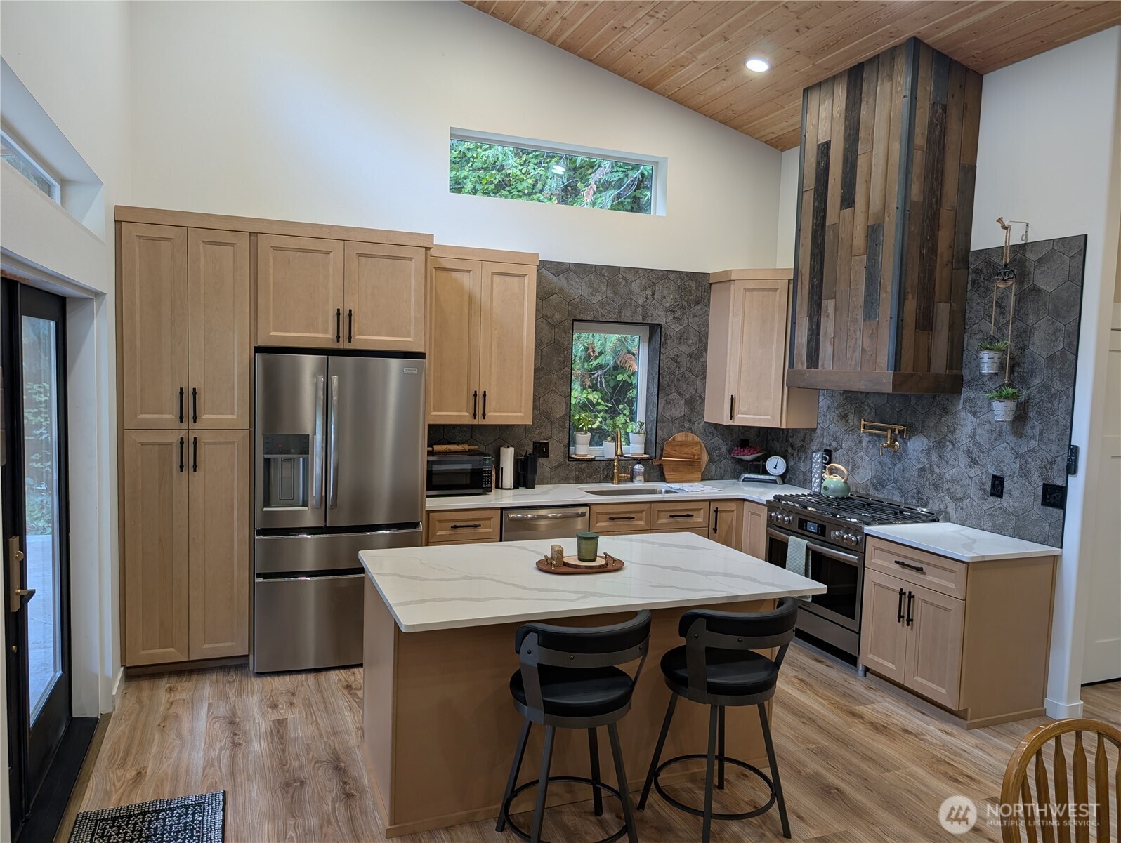 133 Red Cedar Lane Property Photo 6