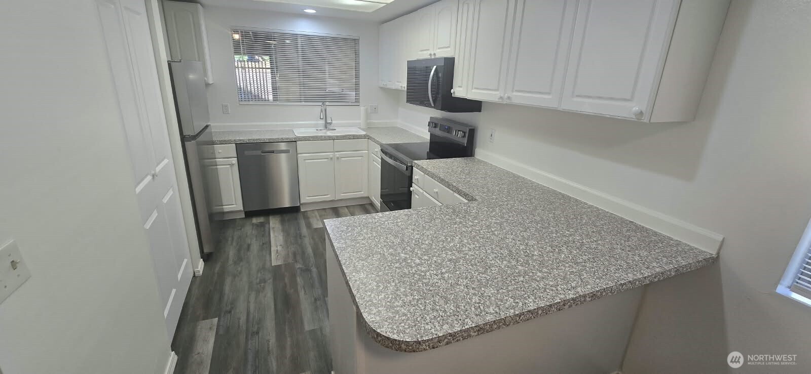 13823 Se Allen Road Property Photo 16