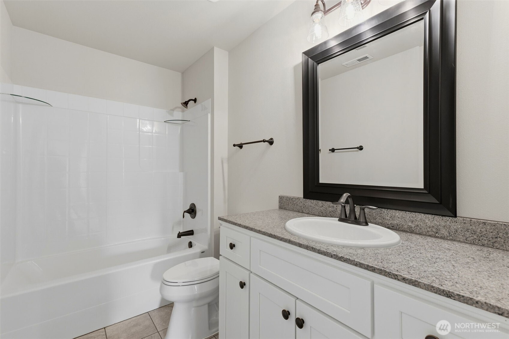 6923 S Mason Avenue Property Photo 24