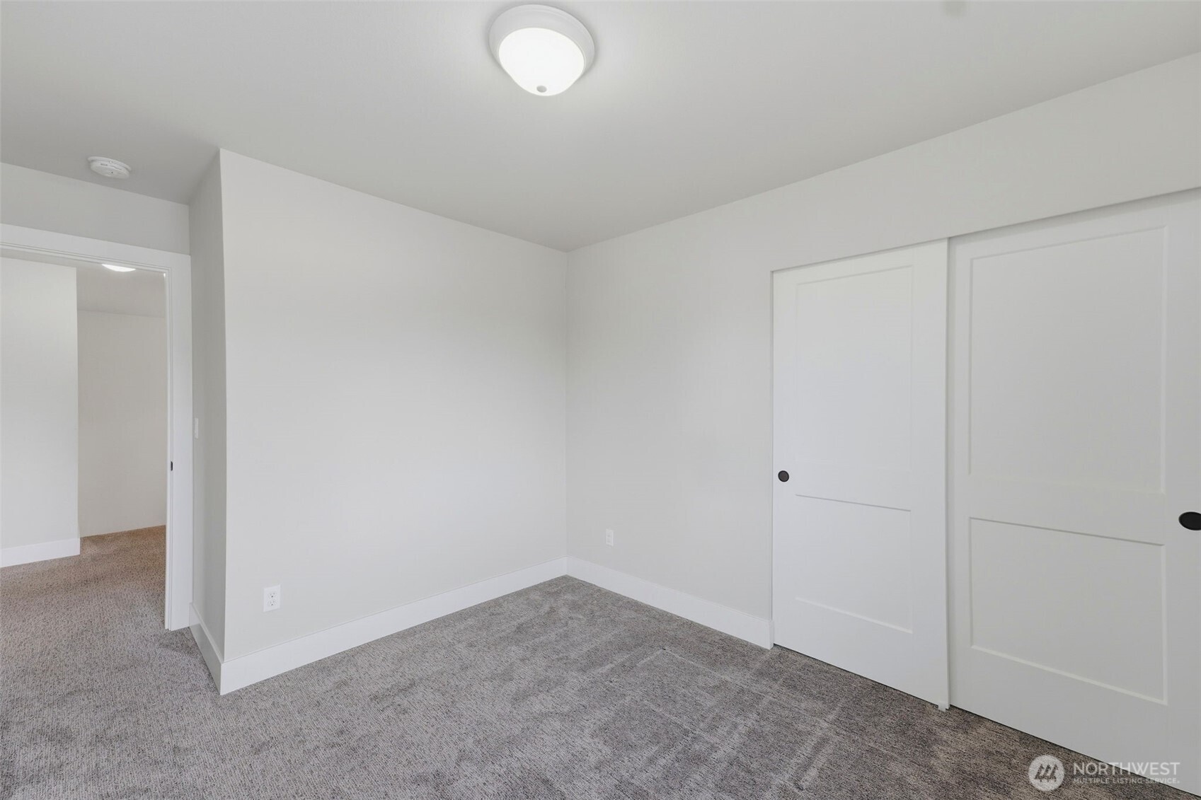 6923 S Mason Avenue Property Photo 28