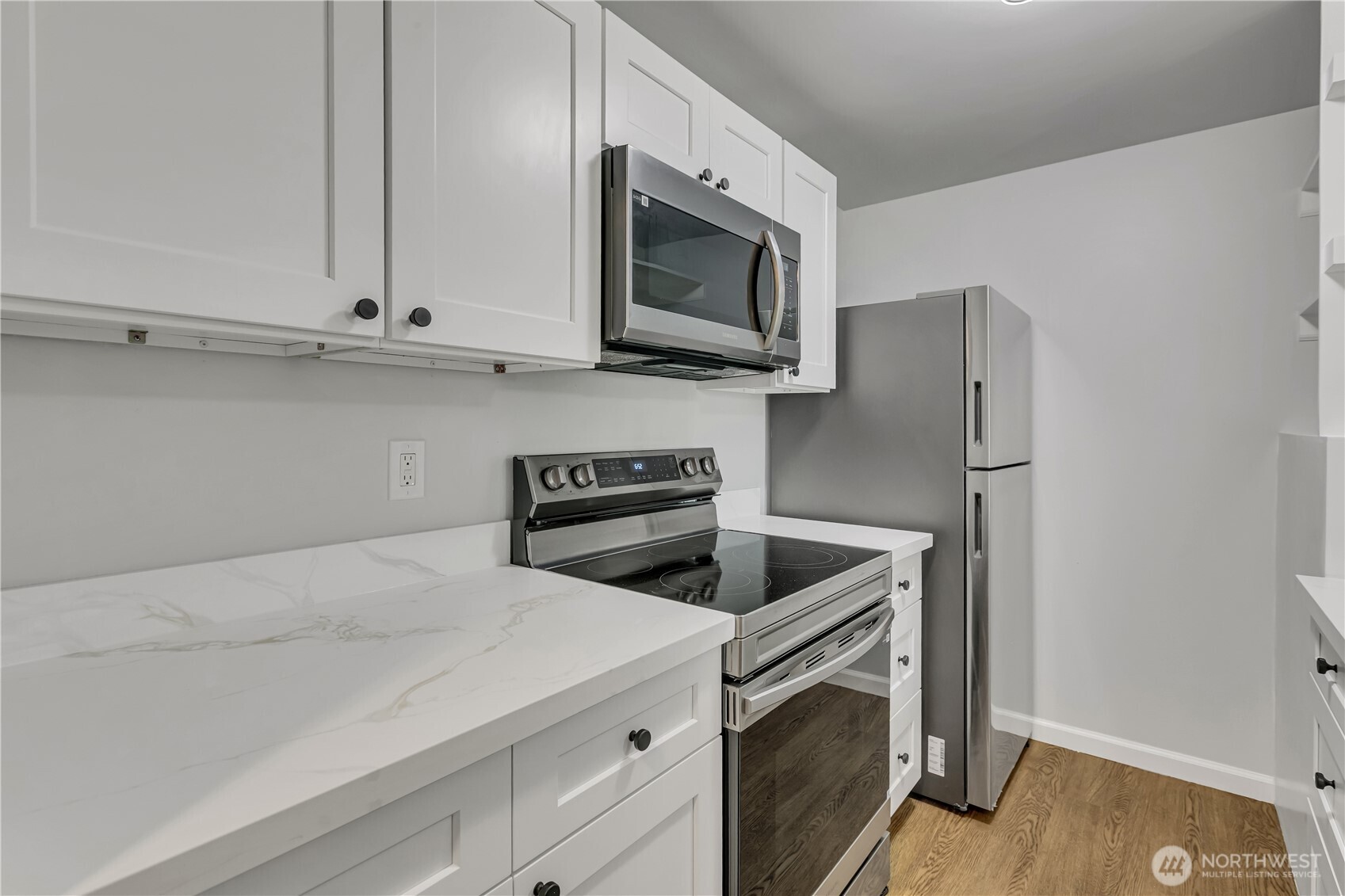 31003 14th Avenue G8 Property Photo 6