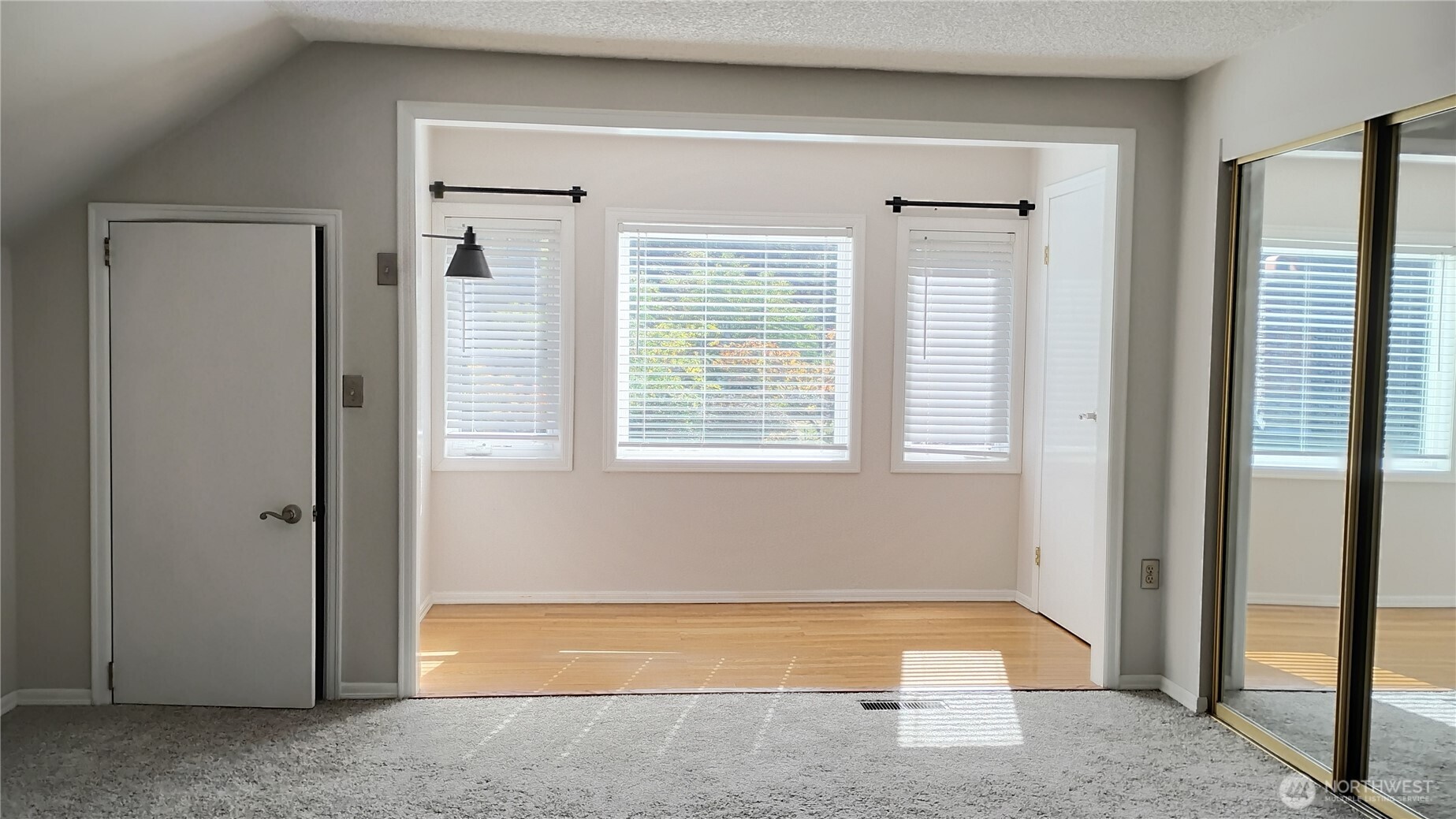 6502 Avondale Road Property Photo 26