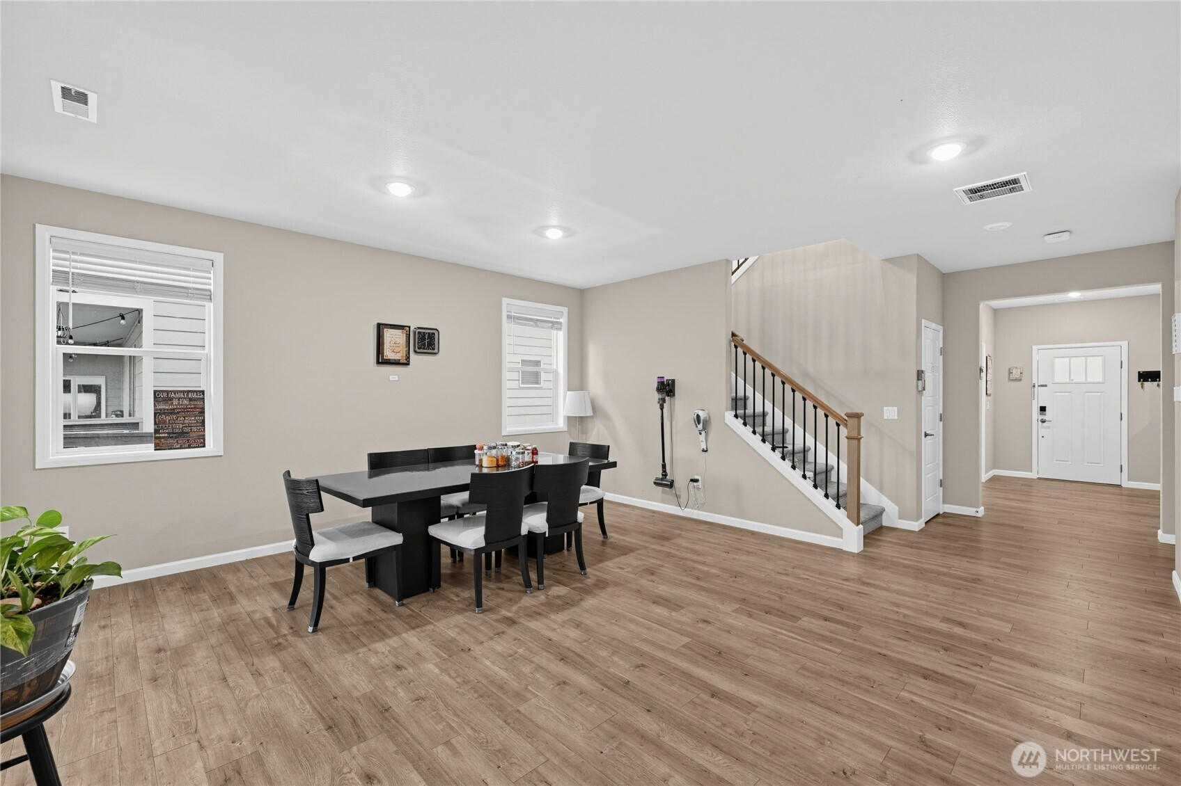 12911 Emerald Ridge Boulevard Property Photo 4