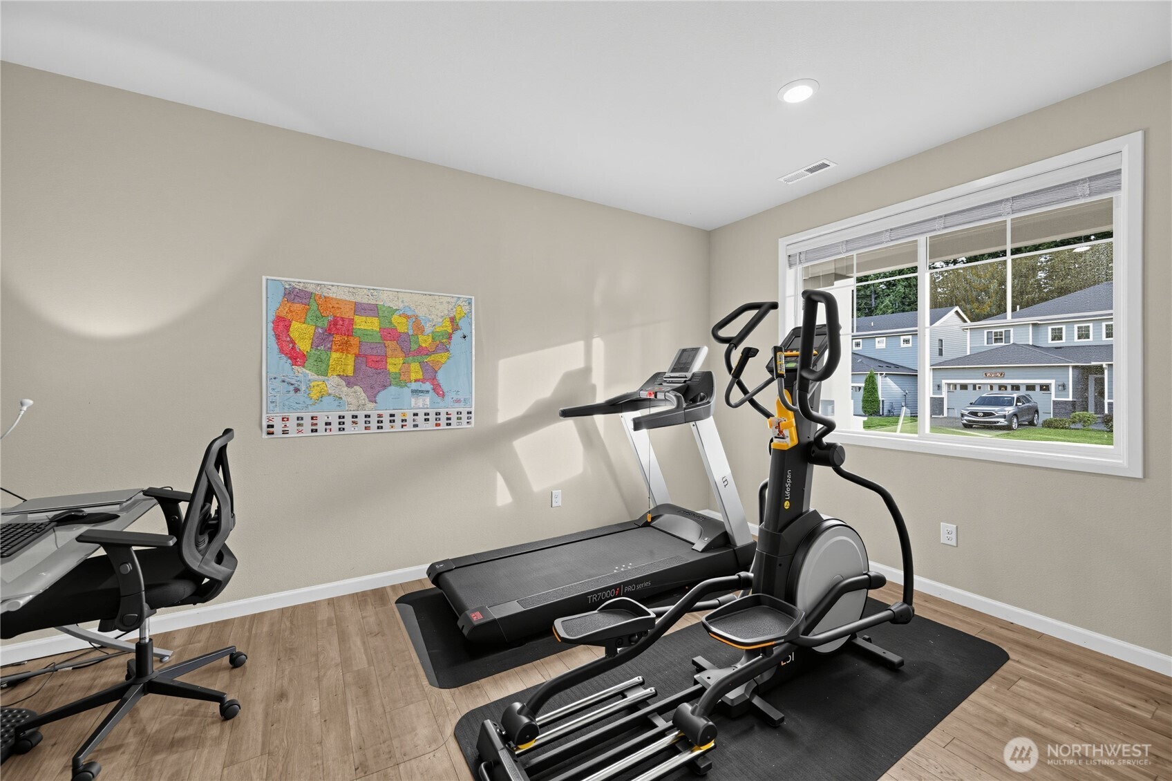 12911 Emerald Ridge Boulevard Property Photo 16