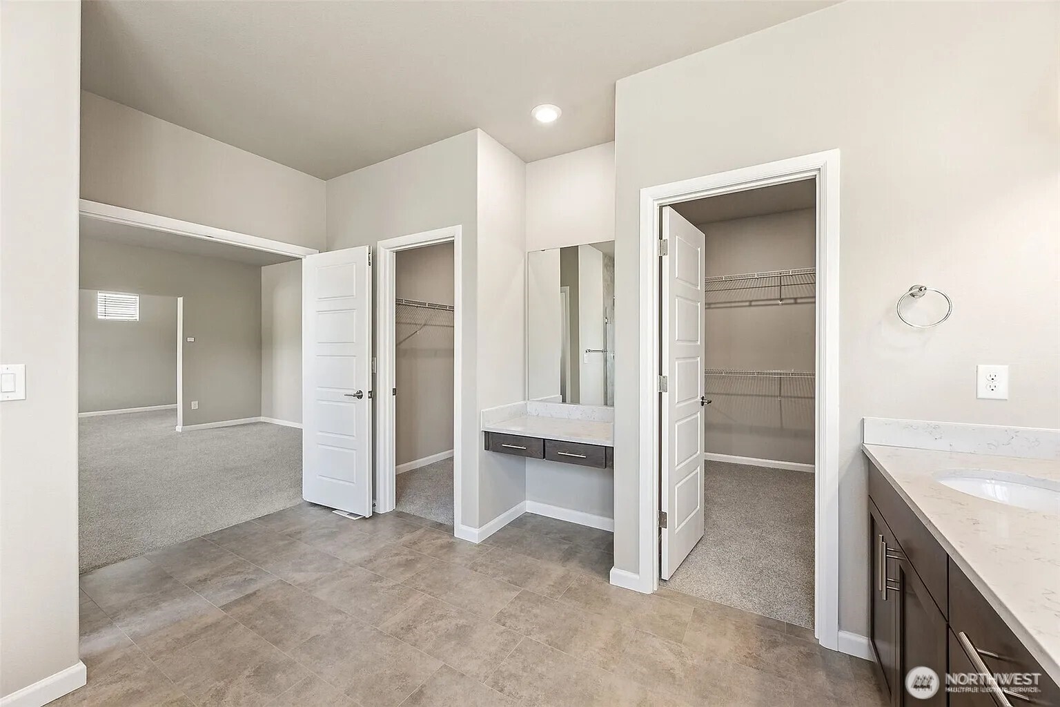 12911 Emerald Ridge Boulevard Property Photo 26