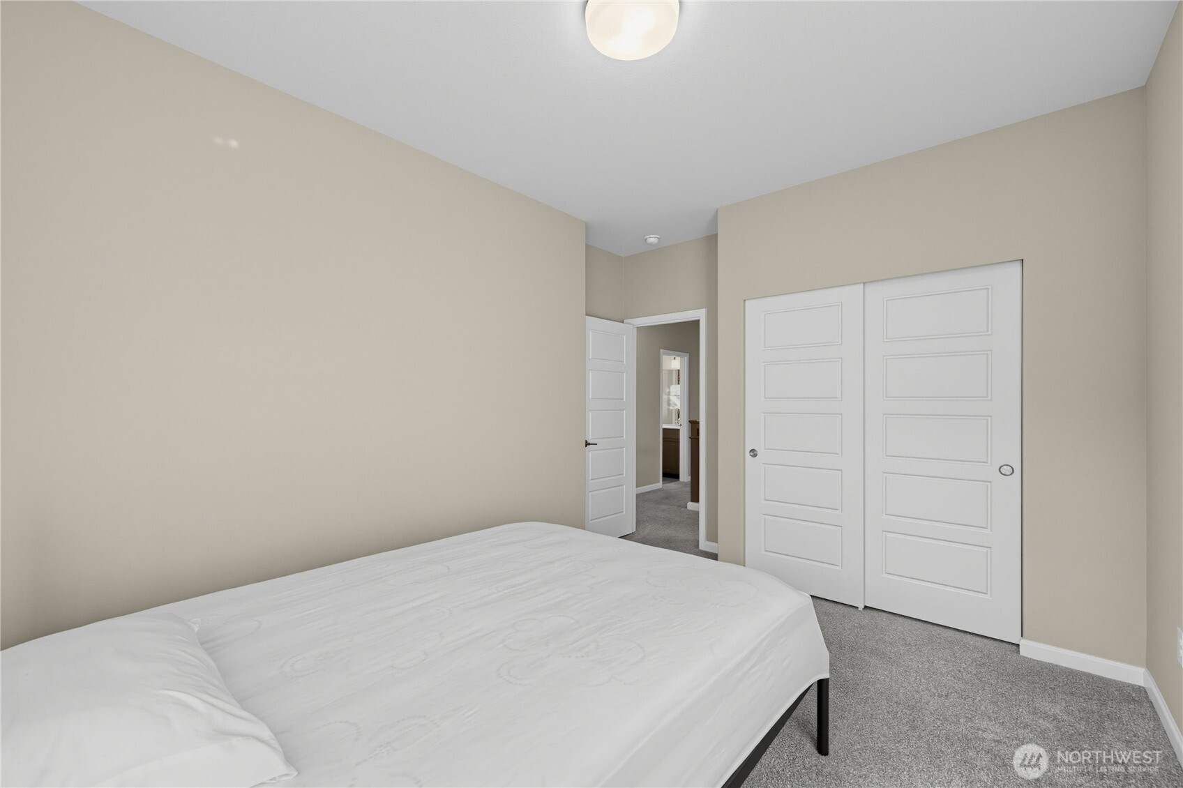 12911 Emerald Ridge Boulevard Property Photo 27