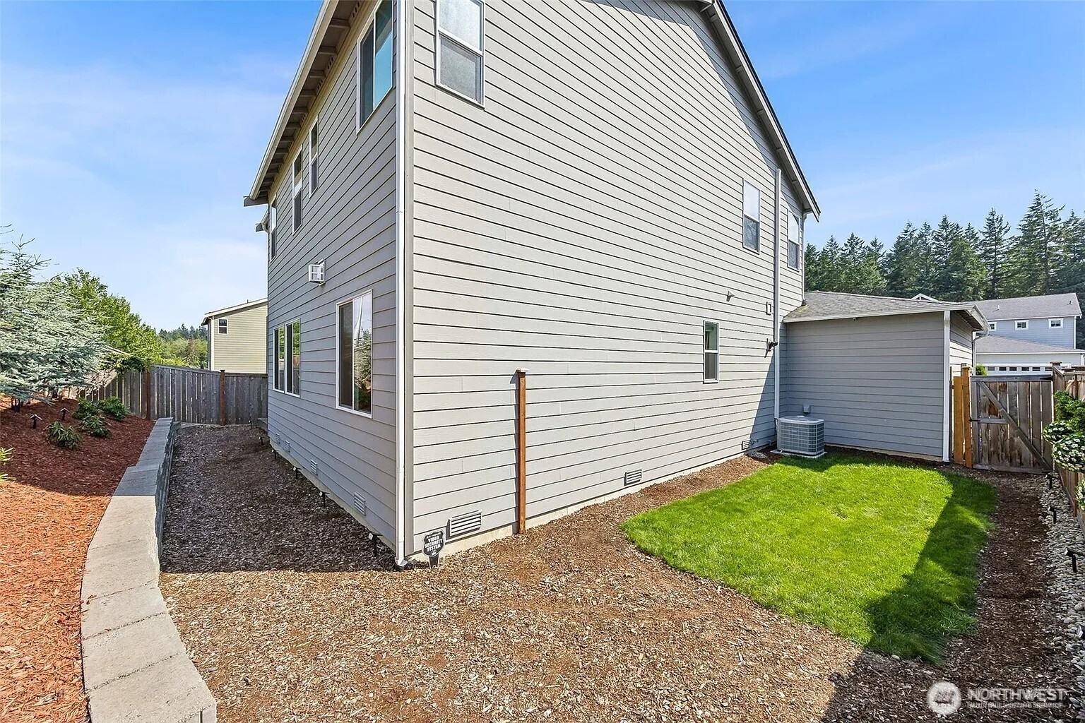 12911 Emerald Ridge Boulevard Property Photo 34