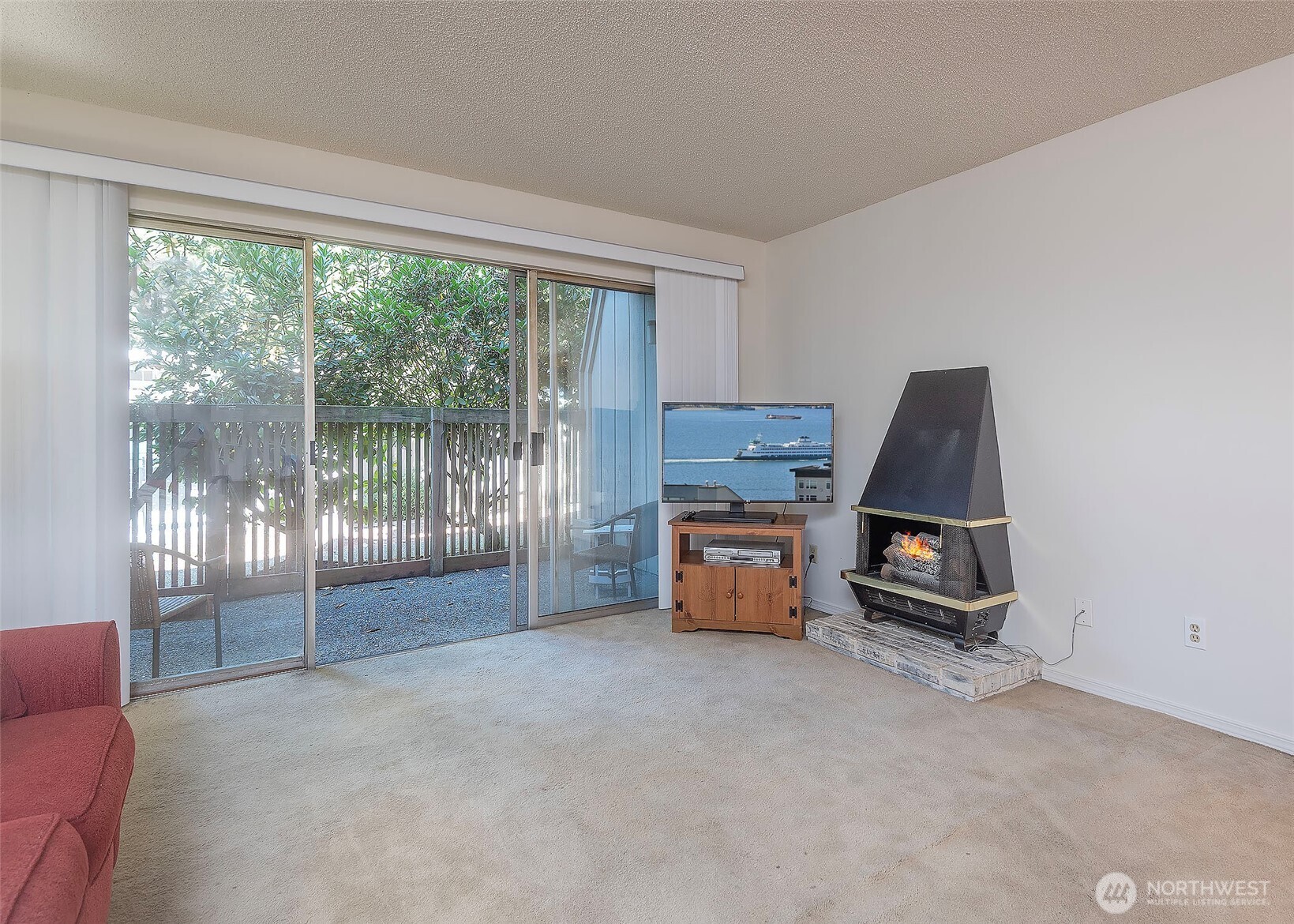 4805 180th Street F108 Property Photo 9