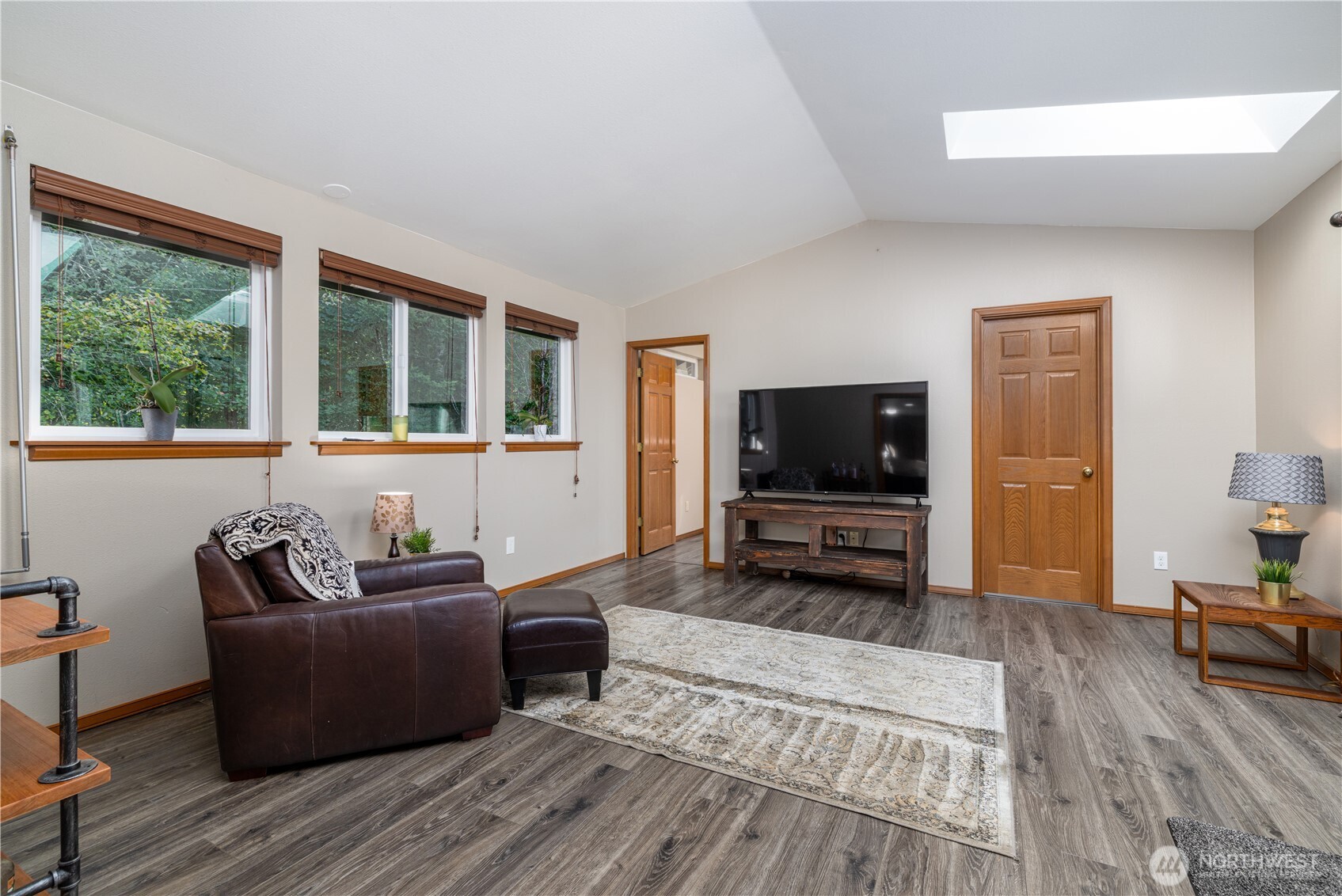 320 Se Shadowood Drive Property Photo 15