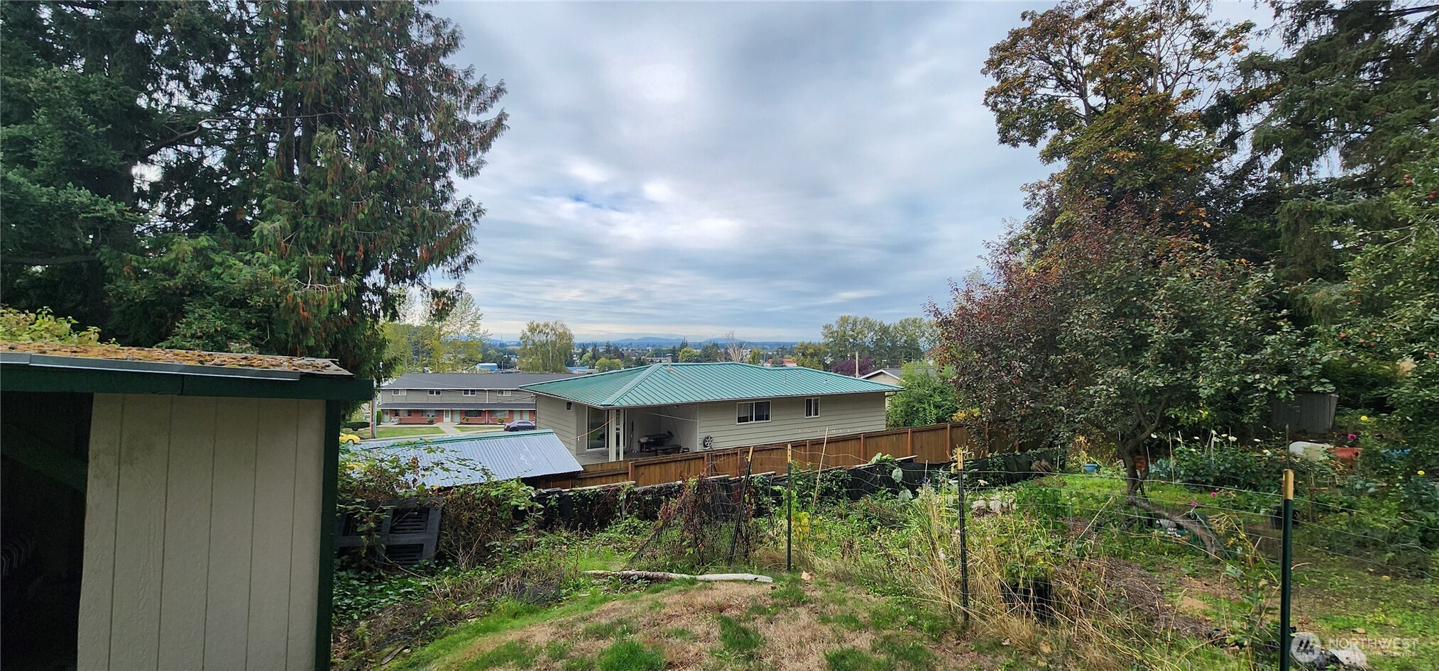 413 E Fir Street Property Photo 17