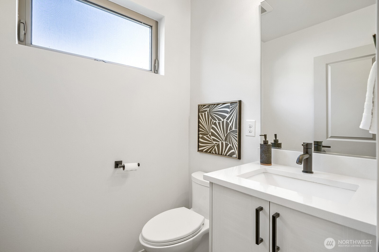 5206 Delridge Way B Property Photo 24
