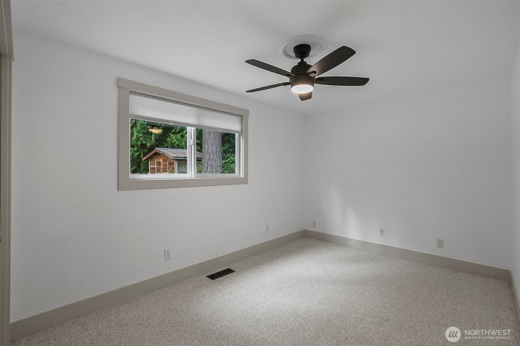 25421 57th Avenue Property Photo 11