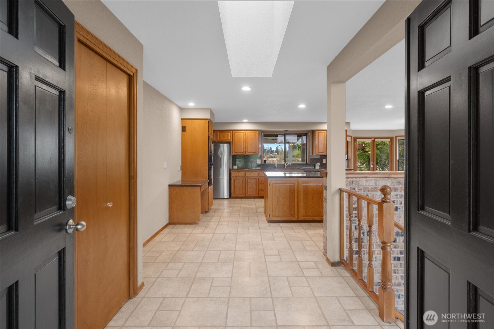 18228 Se 394th Street Property Photo 4
