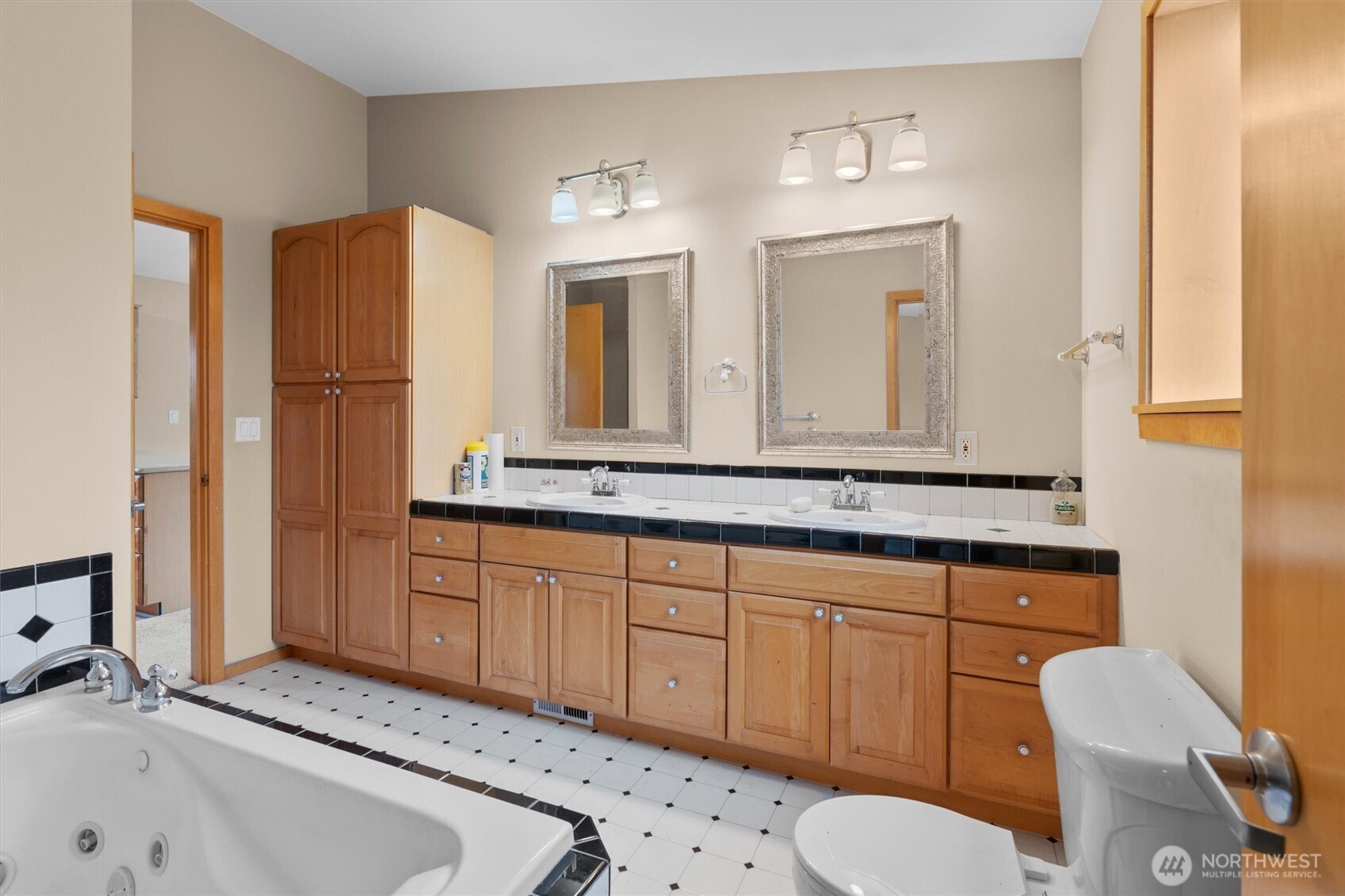 18228 Se 394th Street Property Photo 33