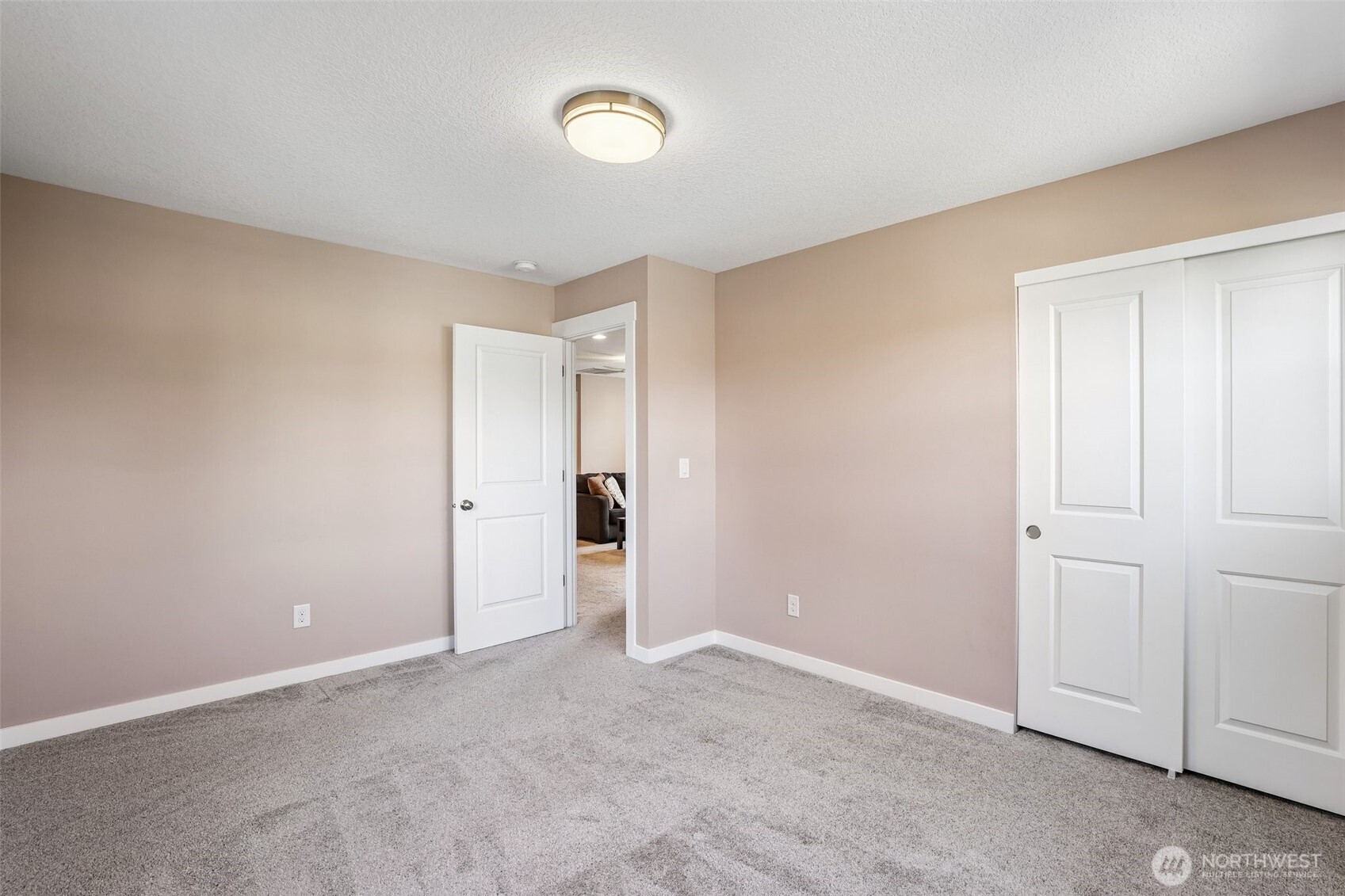 7631 Ne 61st Way Property Photo 17