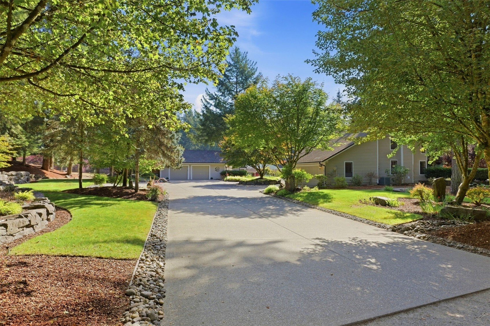 1511 11th Lane Property Photo 2
