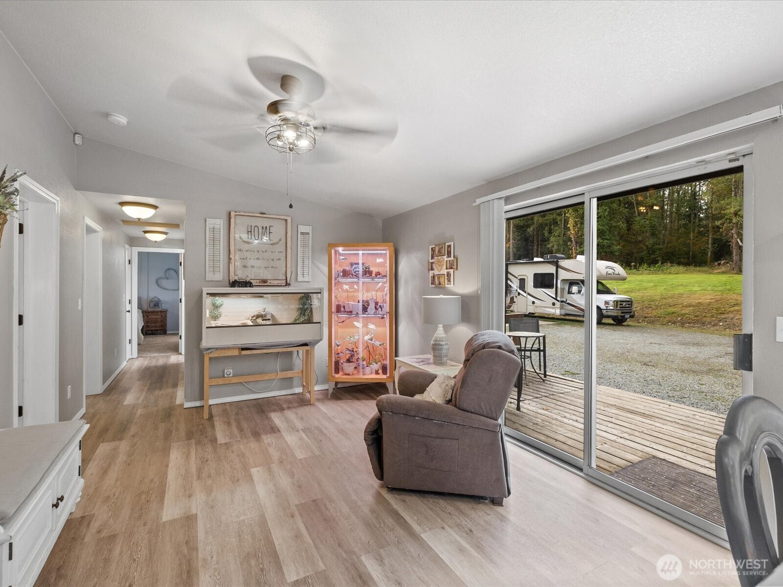 11503 Torrence Drive Property Photo 14