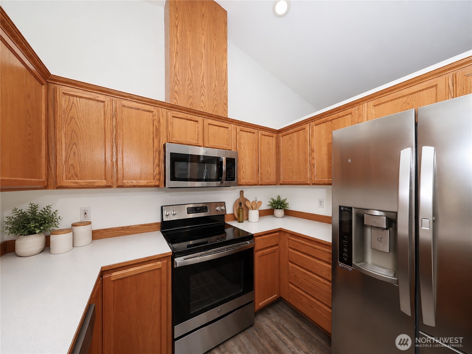 11225 52nd Avenue Property Photo 8