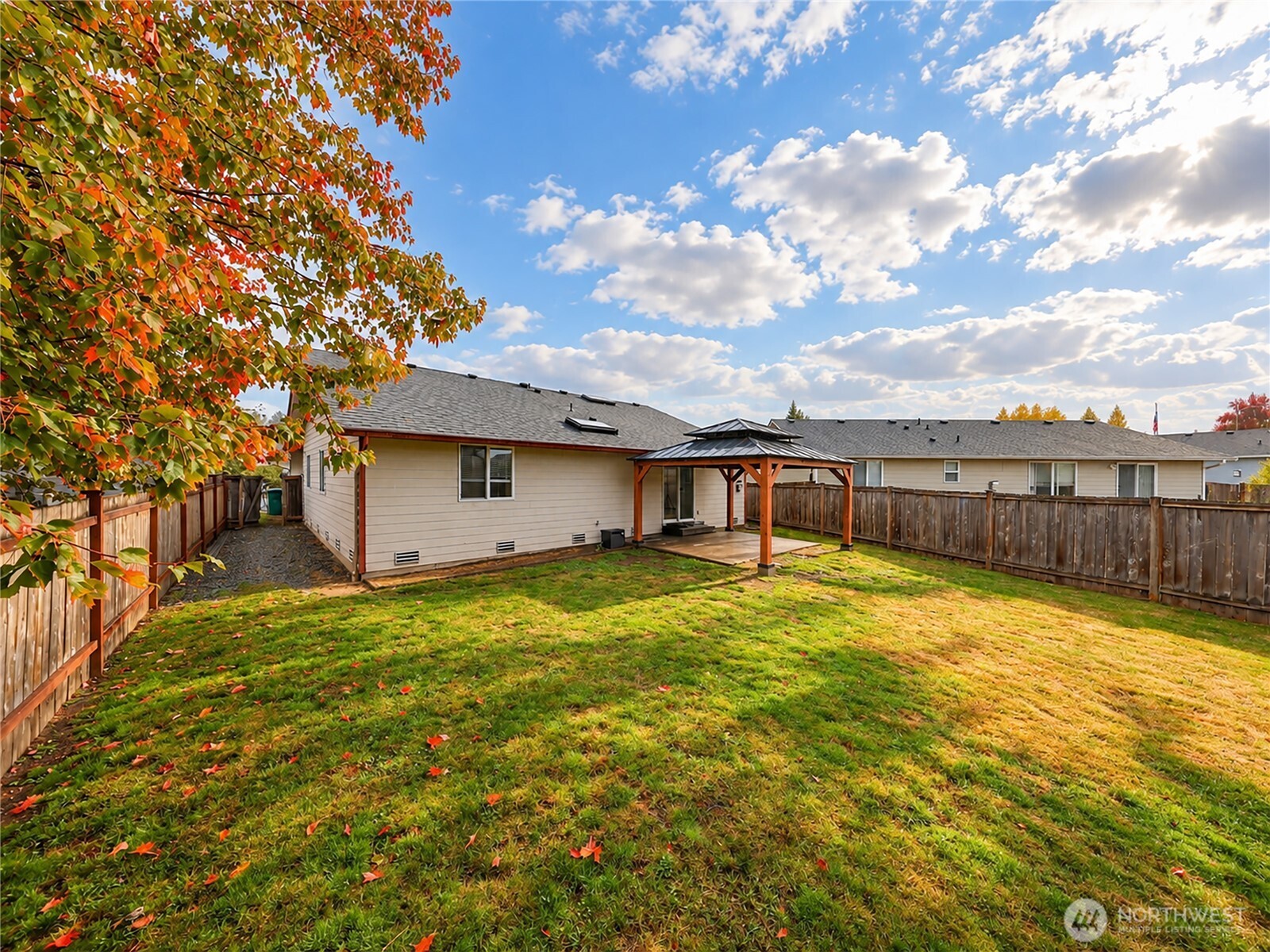 11225 52nd Avenue Property Photo 23