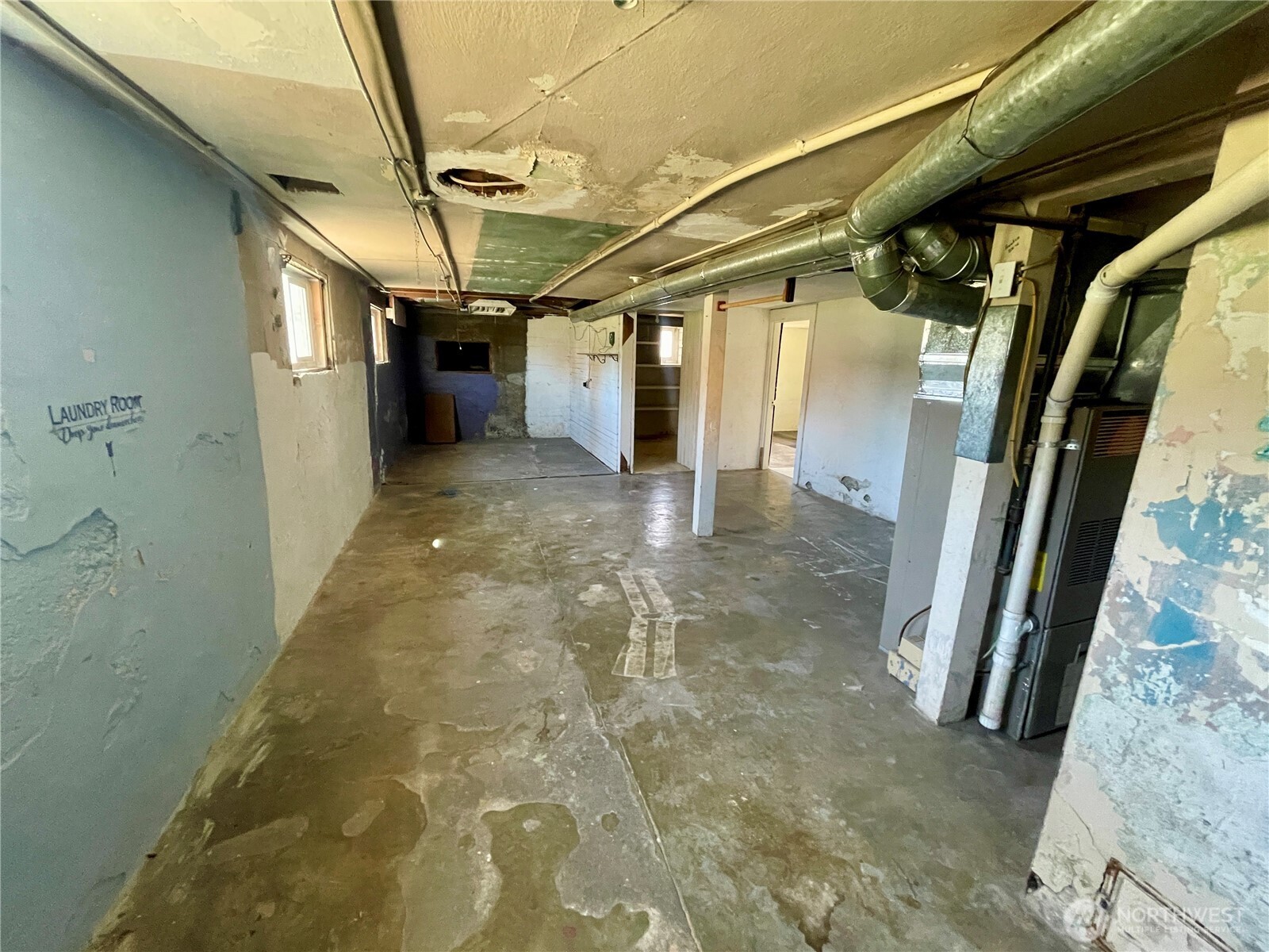 1004 W Willow Street Property Photo 26