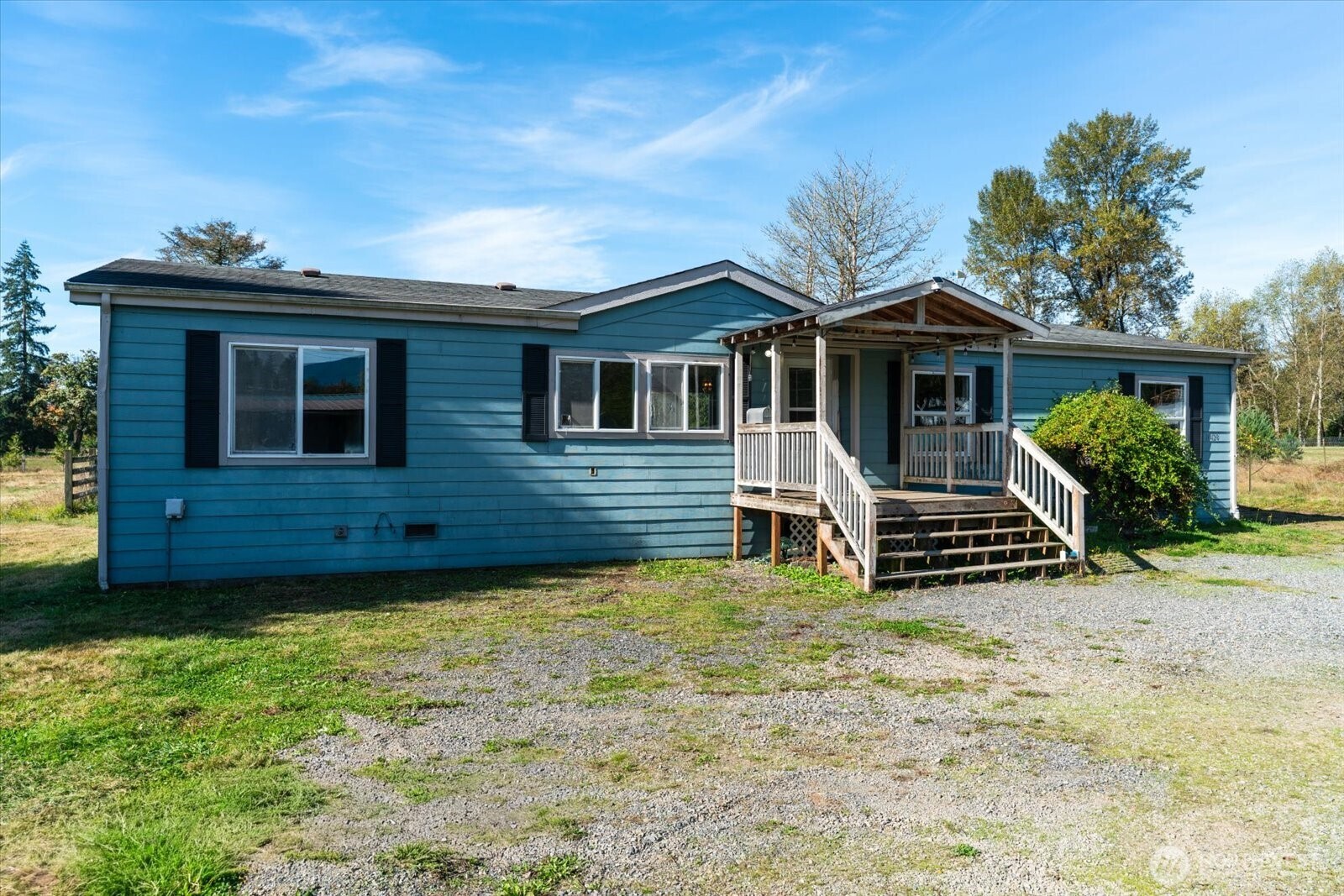 14428 Jim Creek Rd Property Photo 11