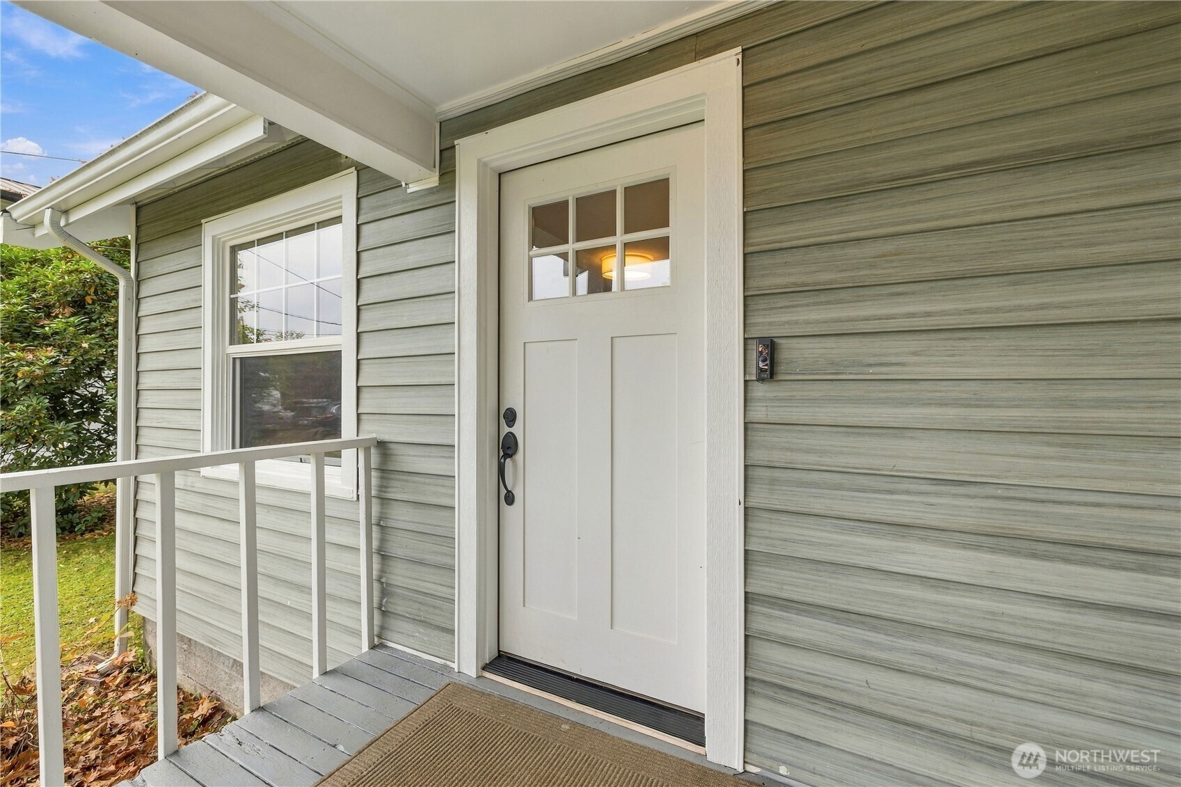 513 Warner Street Property Photo 3