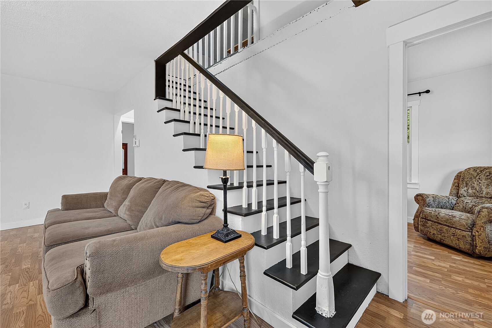 513 Warner Street Property Photo 12
