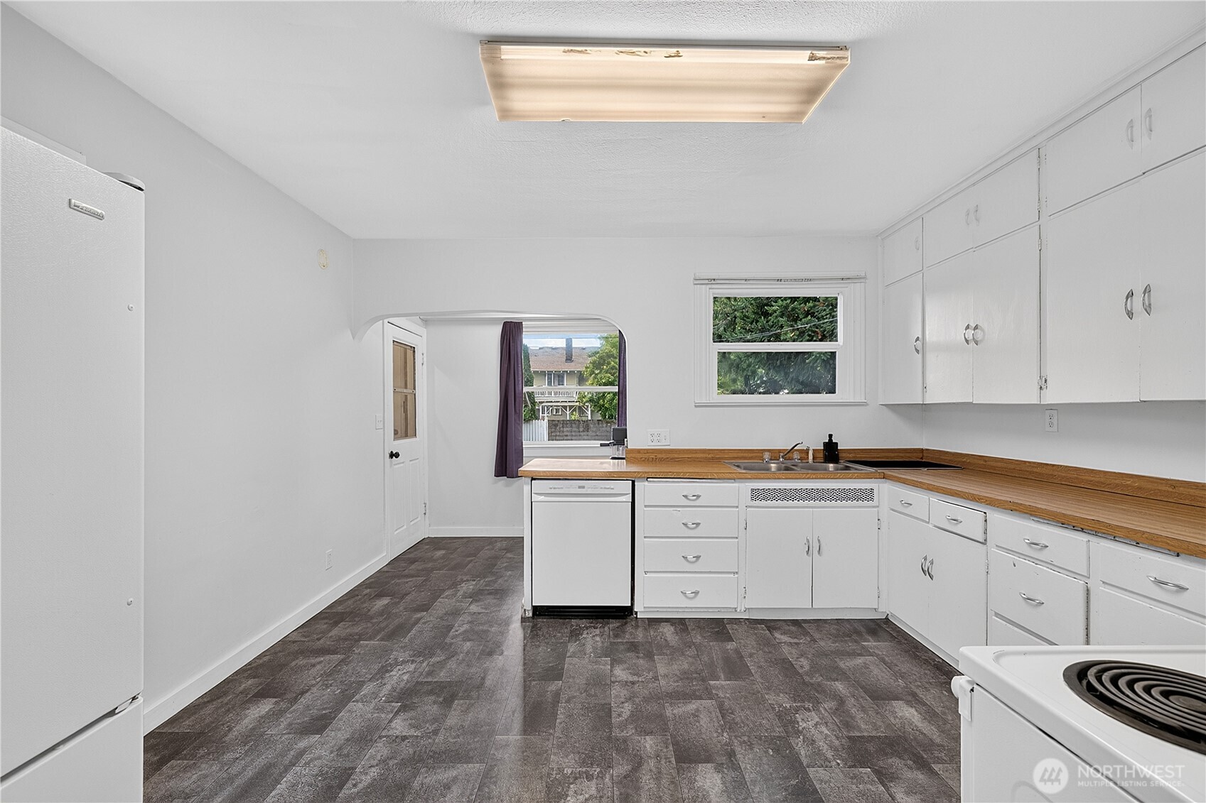 513 Warner Street Property Photo 15