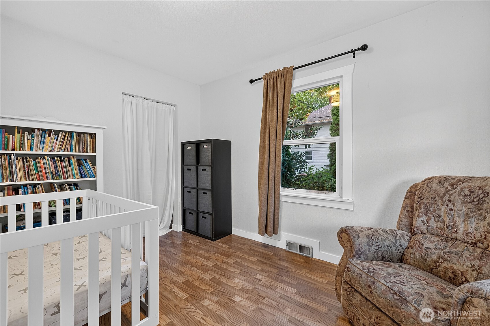 513 Warner Street Property Photo 20