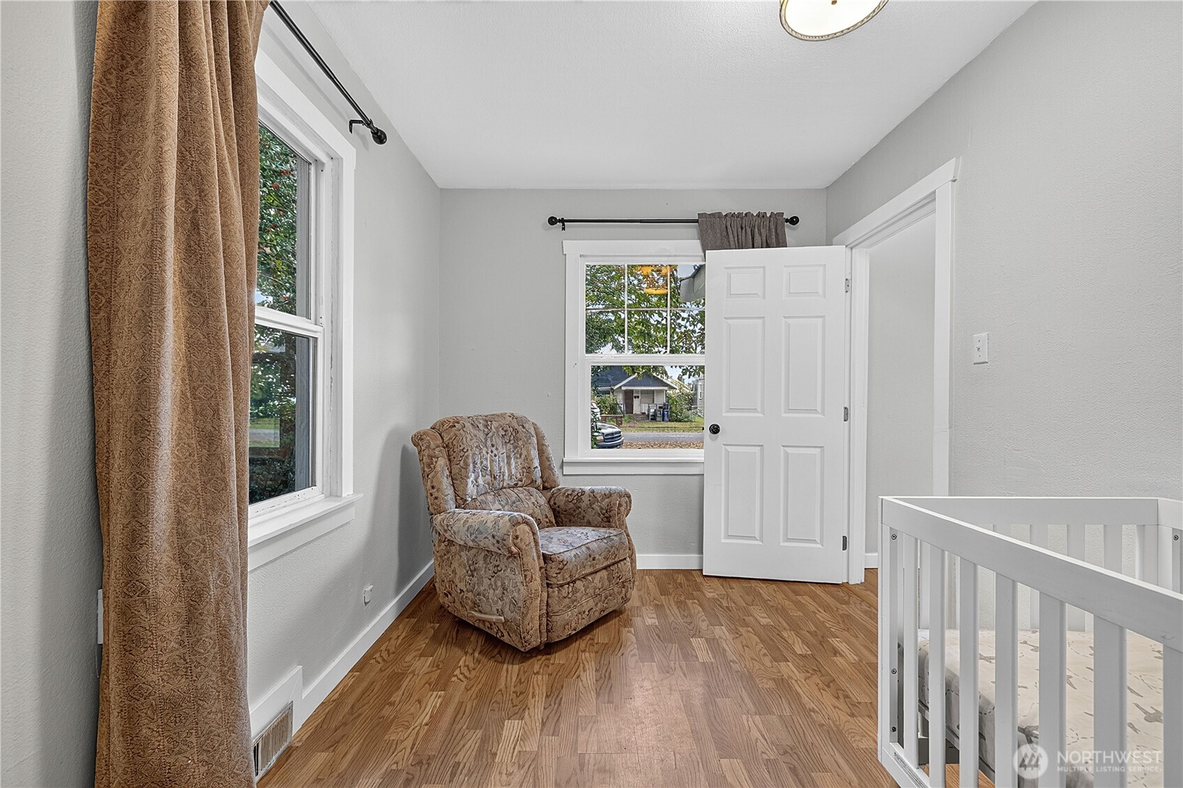 513 Warner Street Property Photo 21