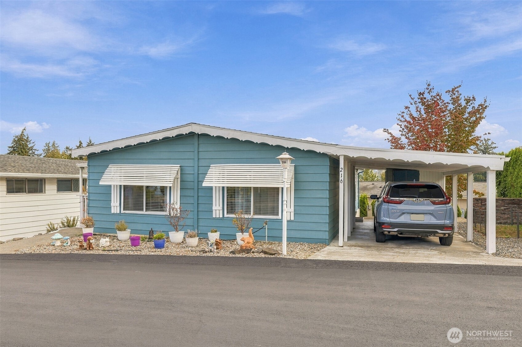 2500 Alder Street 216 Property Photo 2