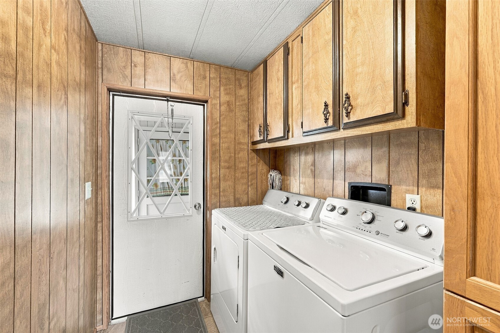 2500 Alder Street 216 Property Photo 15