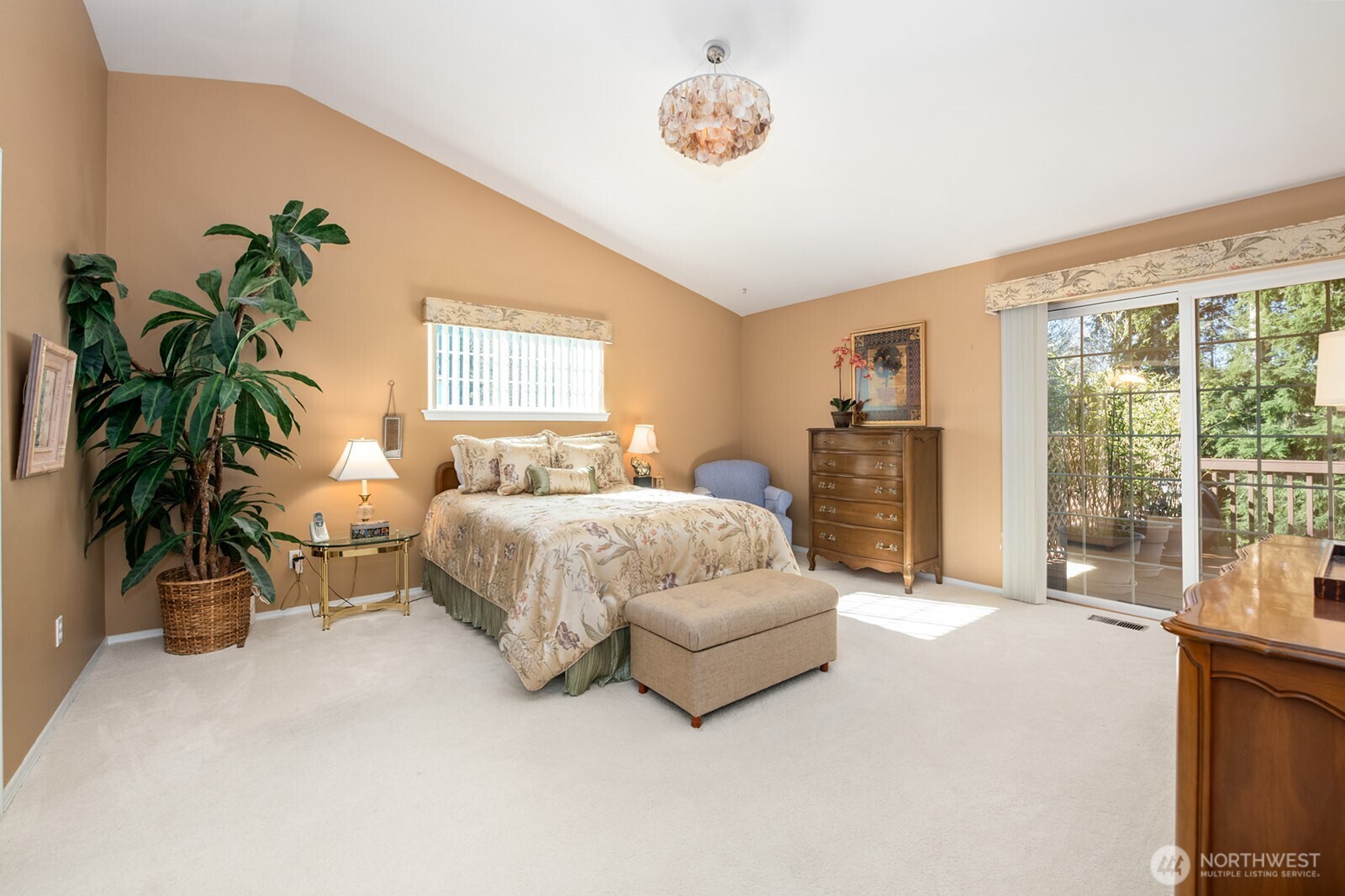 1521 Chilton Road Property Photo 8