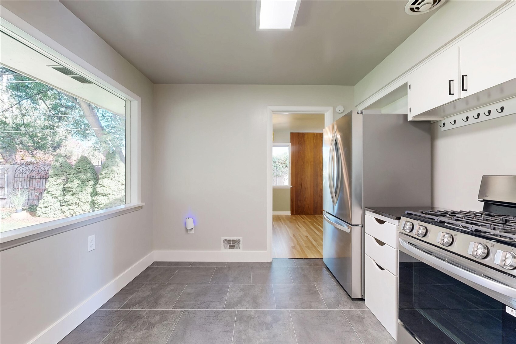 825 Wauna Vista Drive Property Photo 14