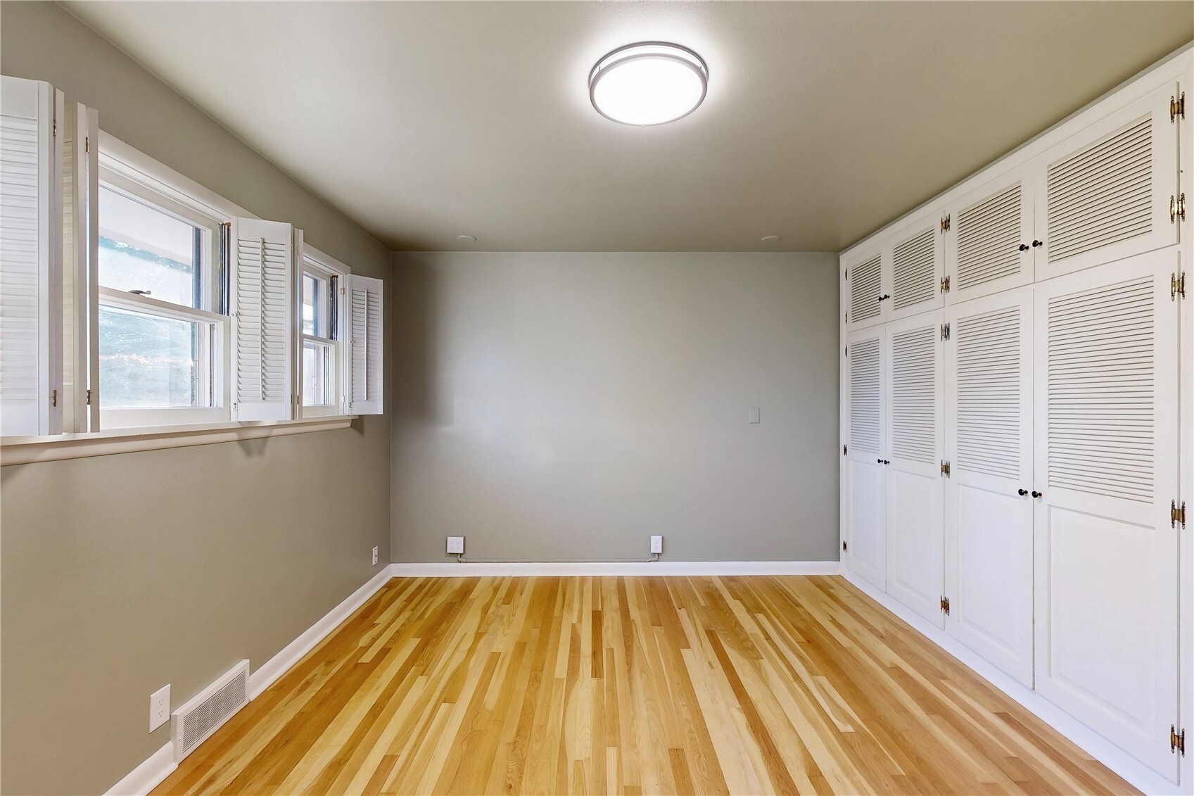 825 Wauna Vista Drive Property Photo 19
