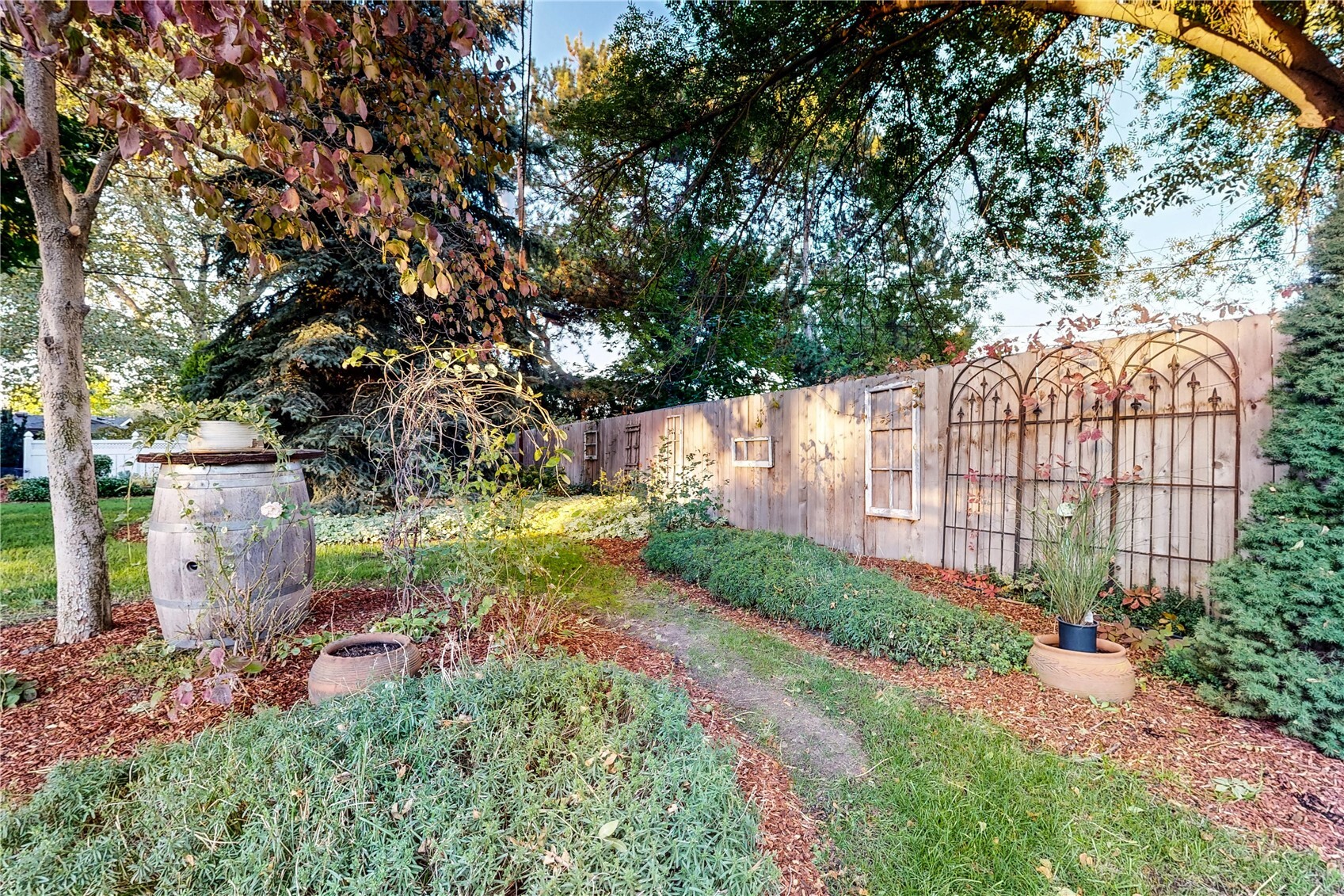 825 Wauna Vista Drive Property Photo 38